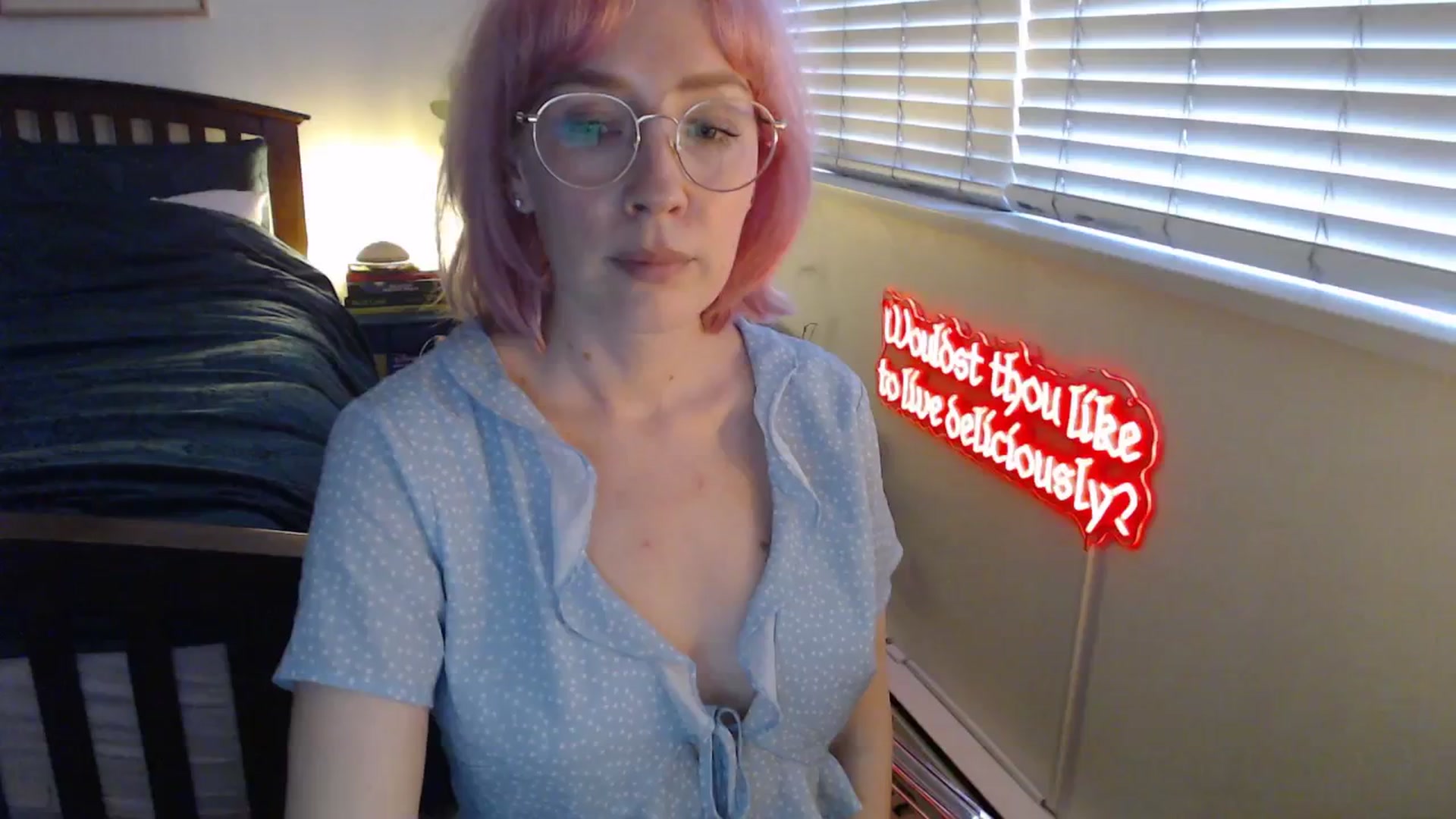 Gallery image thumbnail from TrojiesHoney's myfreecams stream on, 04/08/2026, 02:20 image 14 of 20
