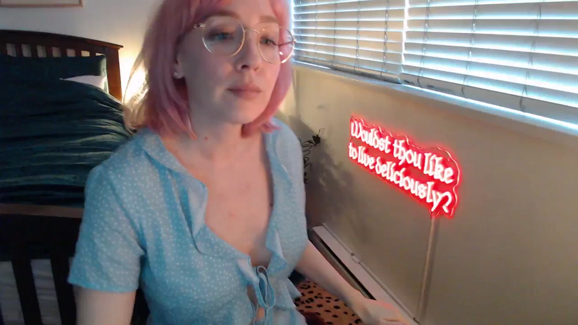 Gallery image thumbnail from TrojiesHoney's myfreecams stream on, 04/08/2026, 02:20 image 12 of 20