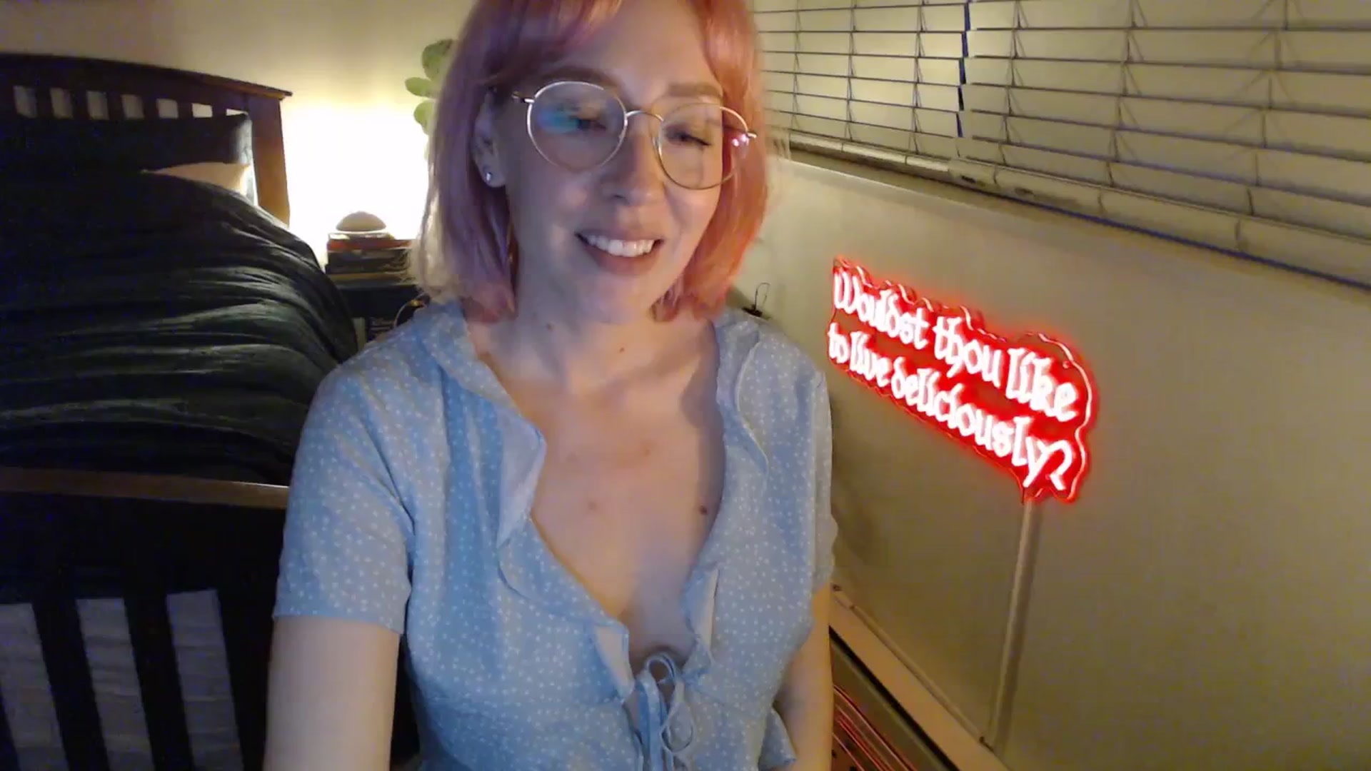 Gallery image thumbnail from TrojiesHoney's myfreecams stream on, 04/08/2026, 03:50 image 12 of 20