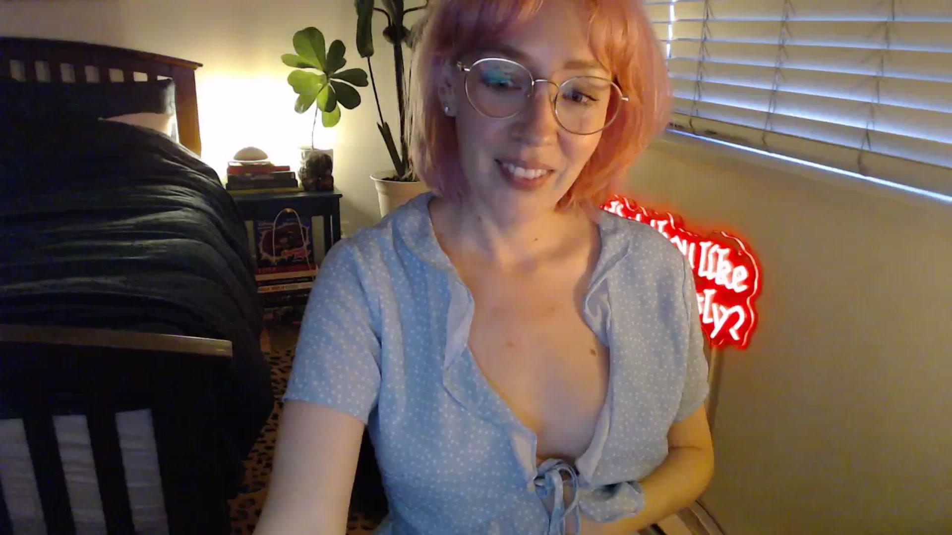 Gallery image thumbnail from TrojiesHoney's myfreecams stream on, 04/08/2026, 03:50 image 3 of 20