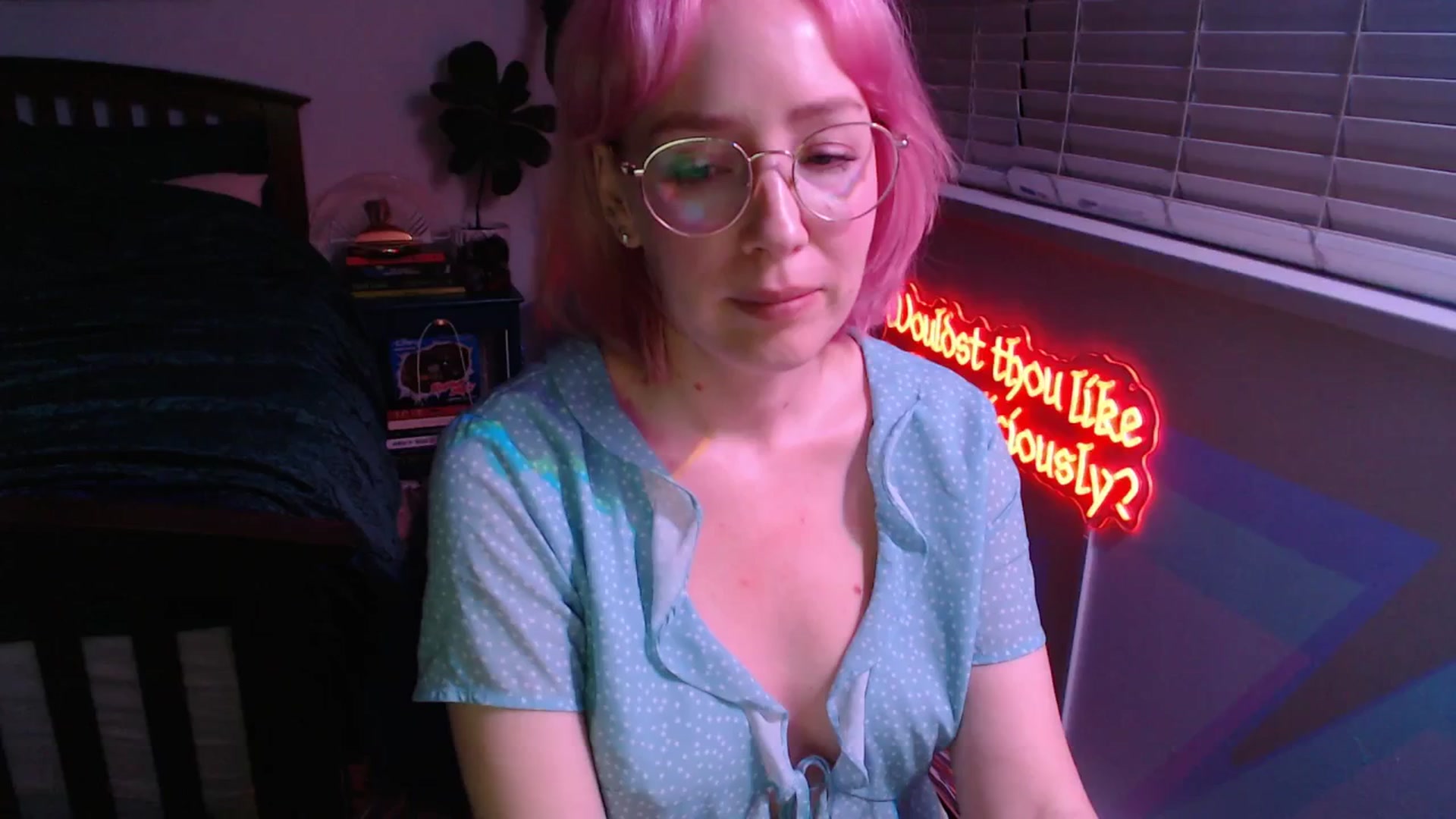 Gallery image thumbnail from TrojiesHoney's myfreecams stream on, 04/08/2026, 03:50 image 17 of 20