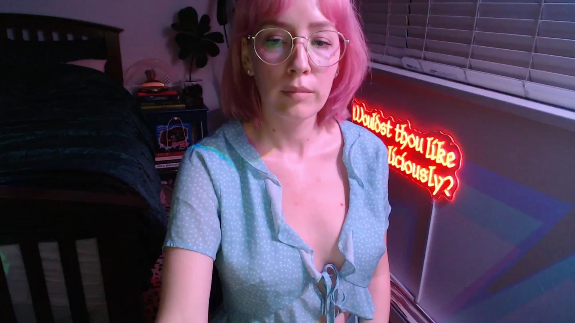 Gallery image thumbnail from TrojiesHoney's myfreecams stream on, 04/08/2026, 04:25 image 3 of 20