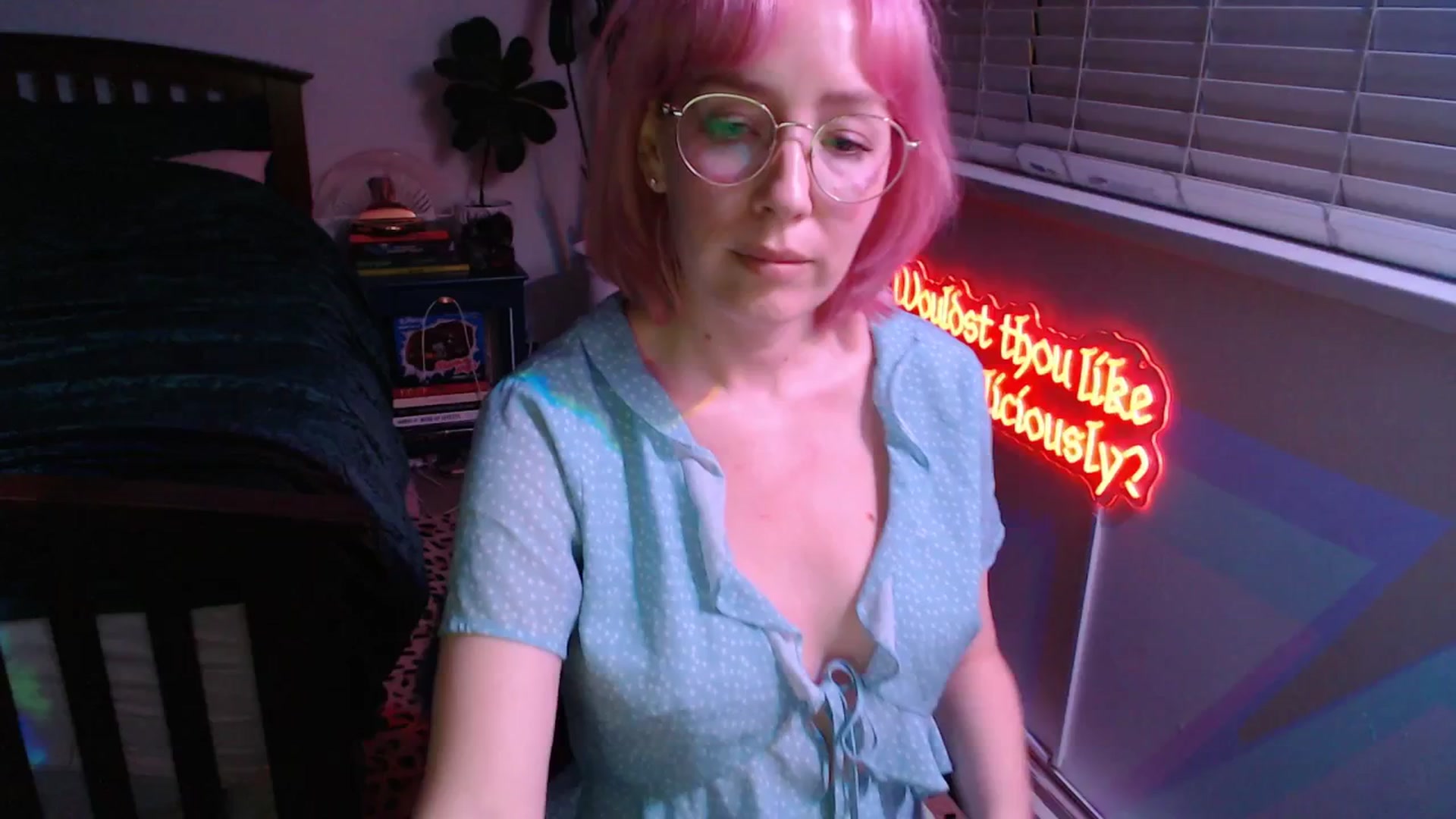 Gallery image thumbnail from TrojiesHoney's myfreecams stream on, 04/08/2026, 04:25 image 10 of 20
