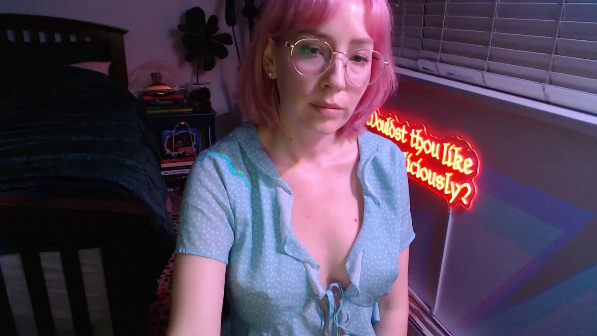 Gallery image thumbnail from TrojiesHoney's myfreecams stream on, 04/08/2026, 04:25 image 5 of 20