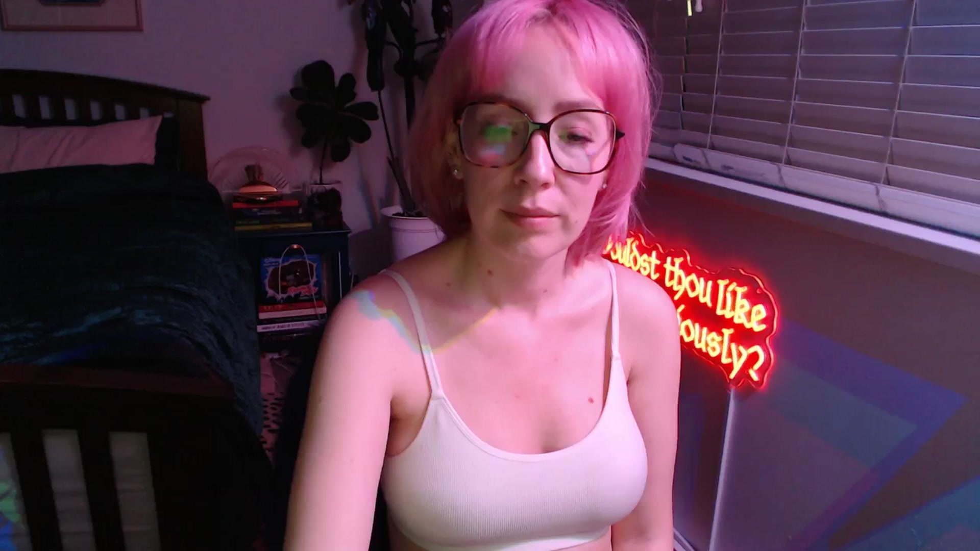 Gallery image thumbnail from TrojiesHoney's myfreecams stream on, 04/10/2026, 04:10 image 13 of 20