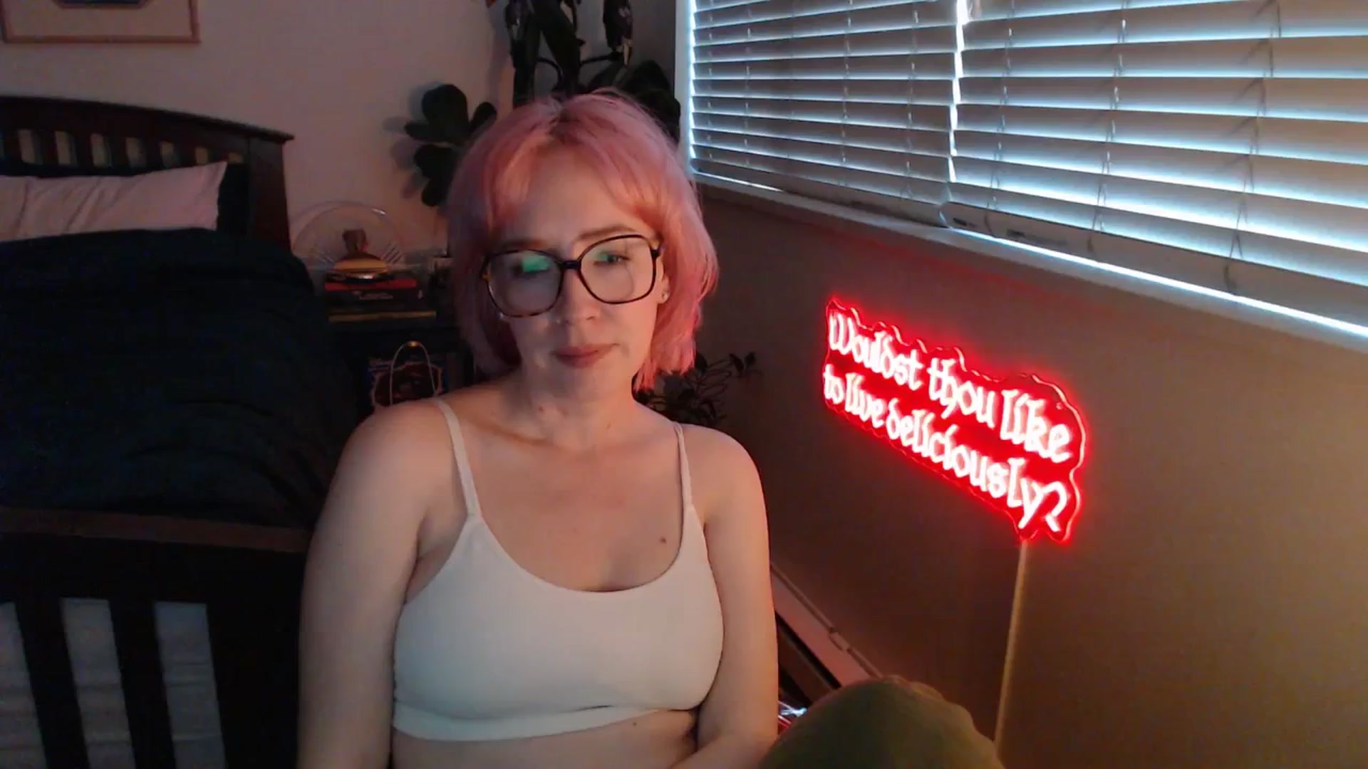 Gallery image thumbnail from TrojiesHoney's myfreecams stream on, 04/10/2026, 04:10 image 6 of 20
