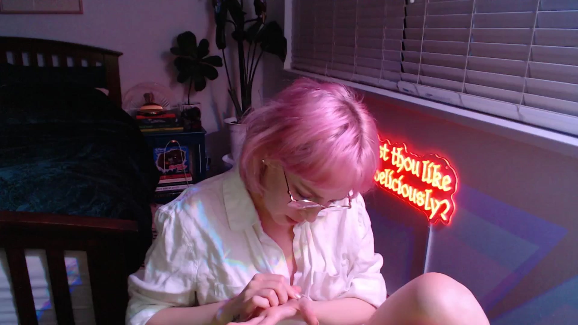 Gallery image thumbnail from TrojiesHoney's myfreecams stream on, 04/11/2026, 04:33 image 19 of 20