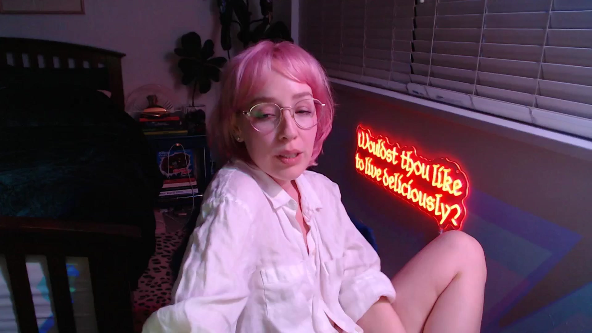 Gallery image thumbnail from TrojiesHoney's myfreecams stream on, 04/11/2026, 04:33 image 18 of 20