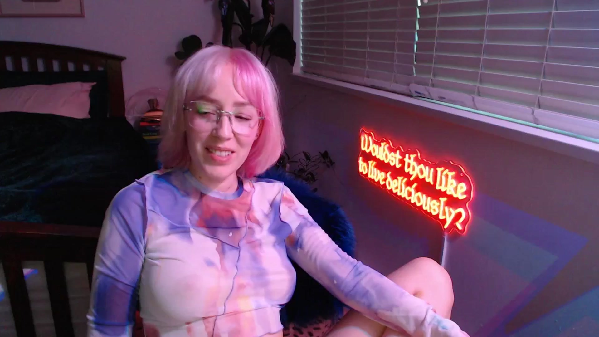 Gallery image thumbnail from TrojiesHoney's myfreecams stream on, 04/14/2026, 04:19 image 2 of 20