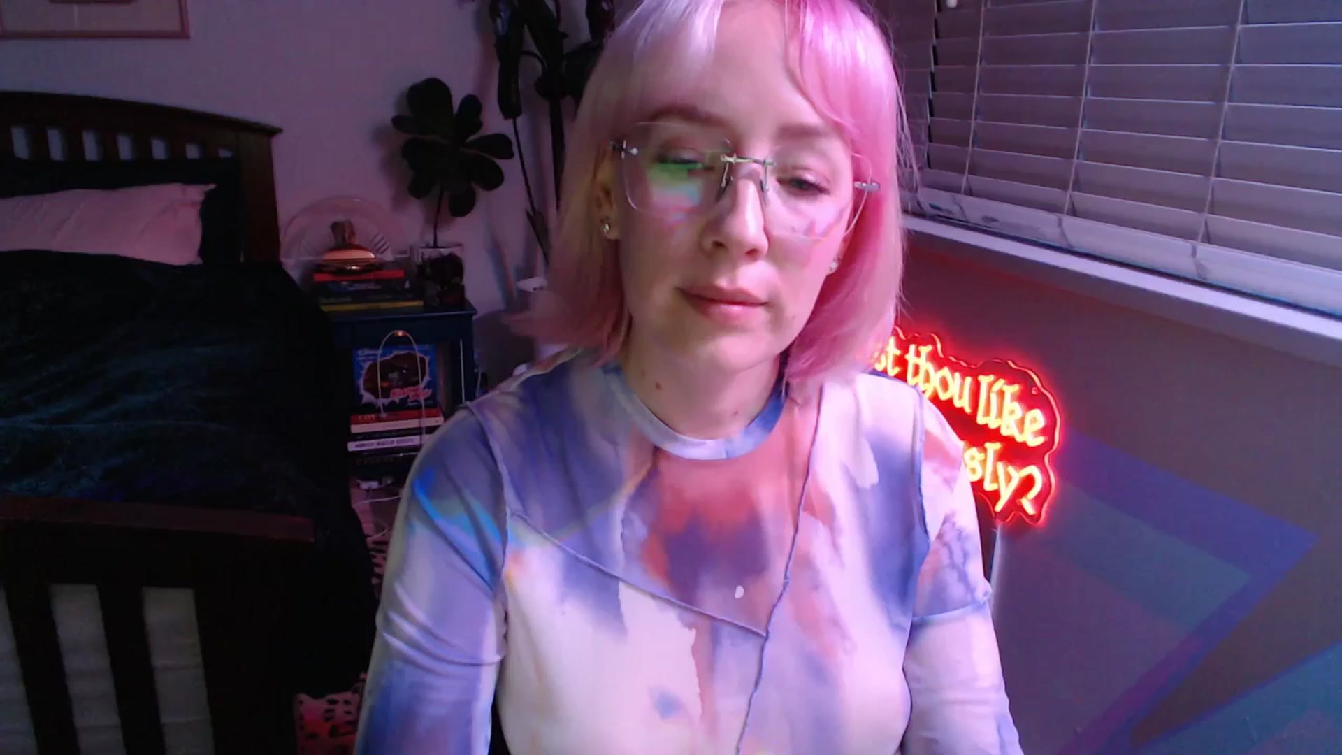 Gallery image thumbnail from TrojiesHoney's myfreecams stream on, 04/14/2026, 04:19 image 16 of 20