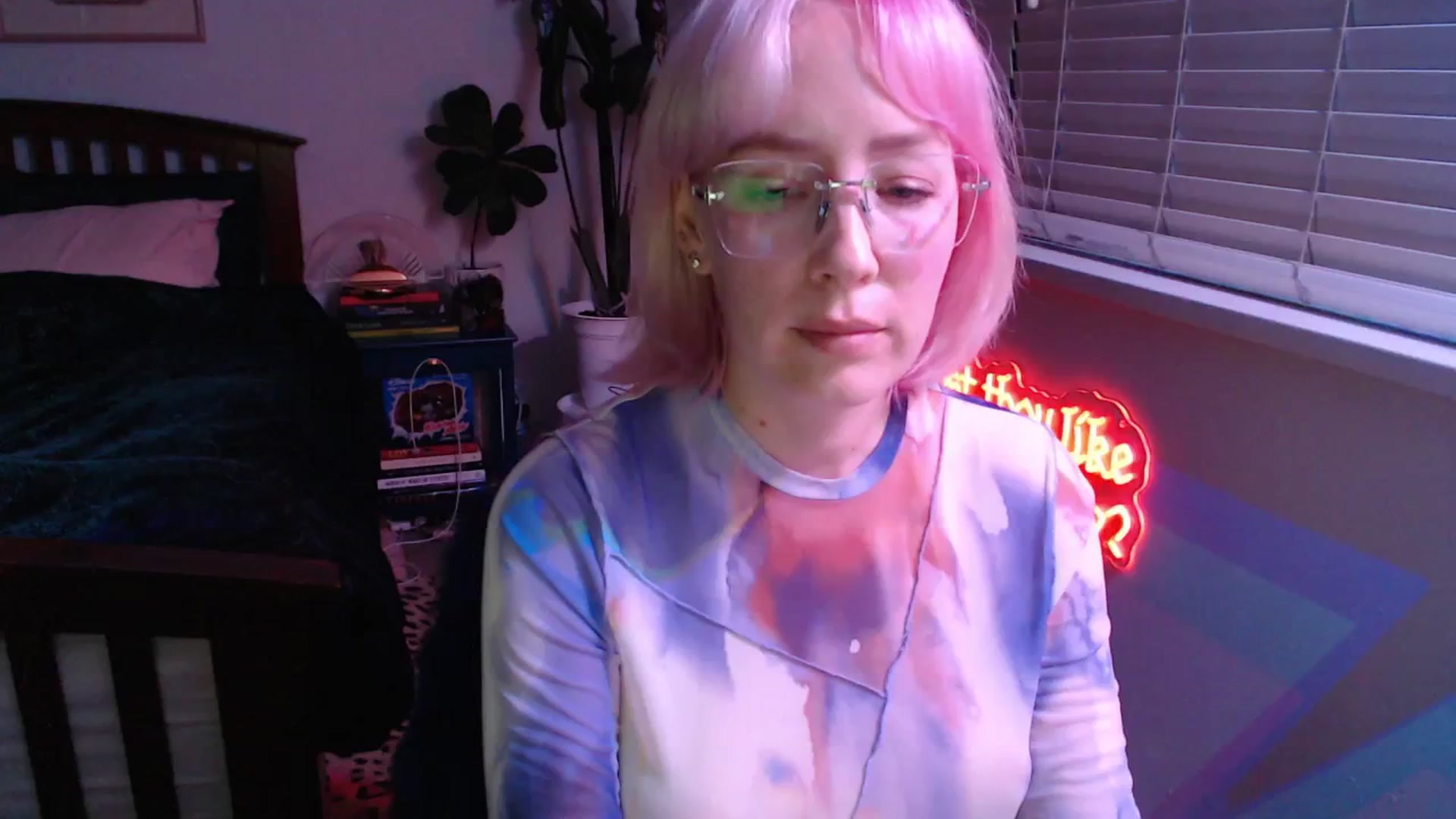 Gallery image thumbnail from TrojiesHoney's myfreecams stream on, 04/14/2026, 04:19 image 15 of 20