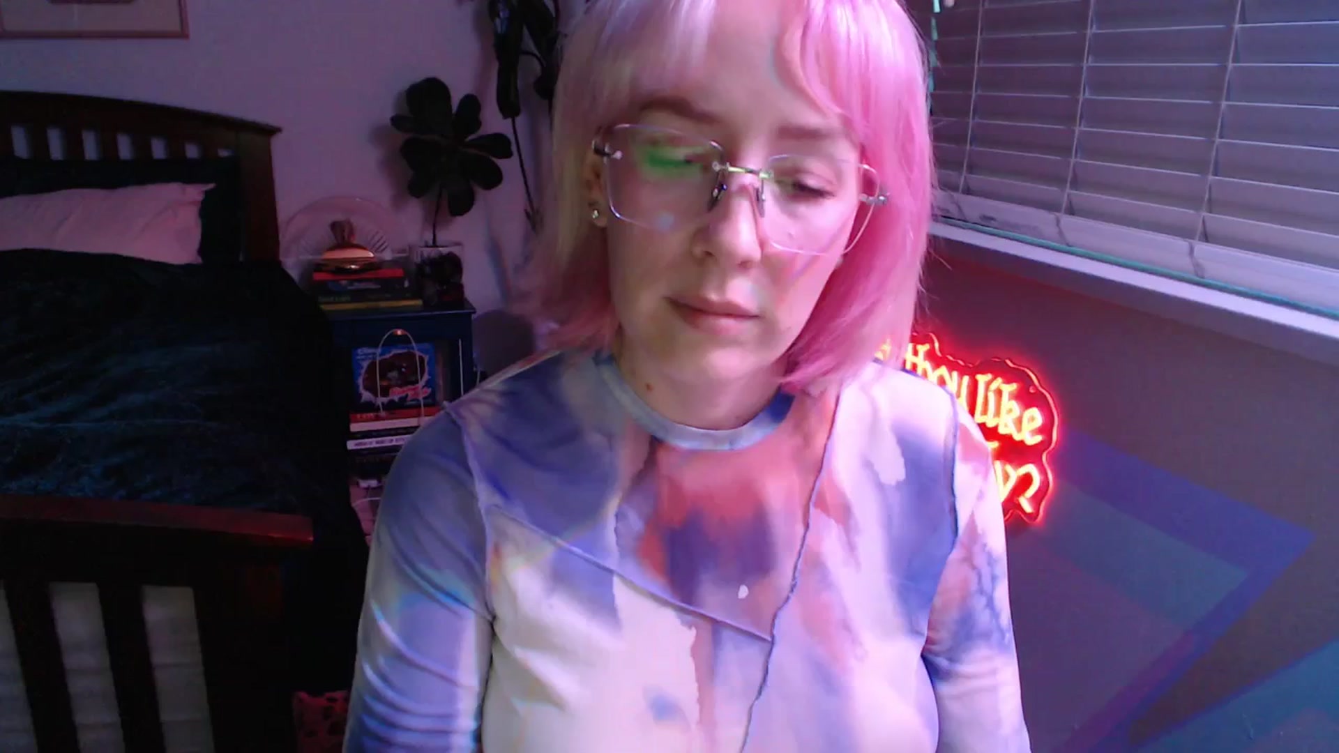 Gallery image thumbnail from TrojiesHoney's myfreecams stream on, 04/14/2026, 04:19 image 6 of 20
