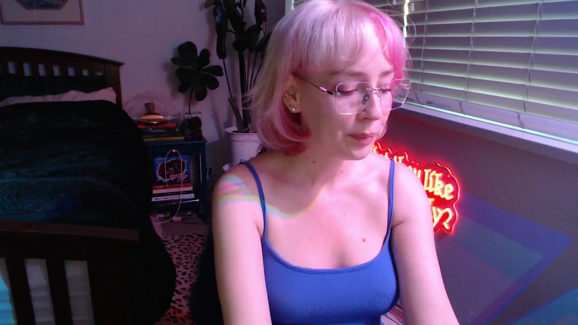 Gallery image thumbnail from TrojiesHoney's myfreecams stream on, 04/16/2026, 03:44 image 8 of 20