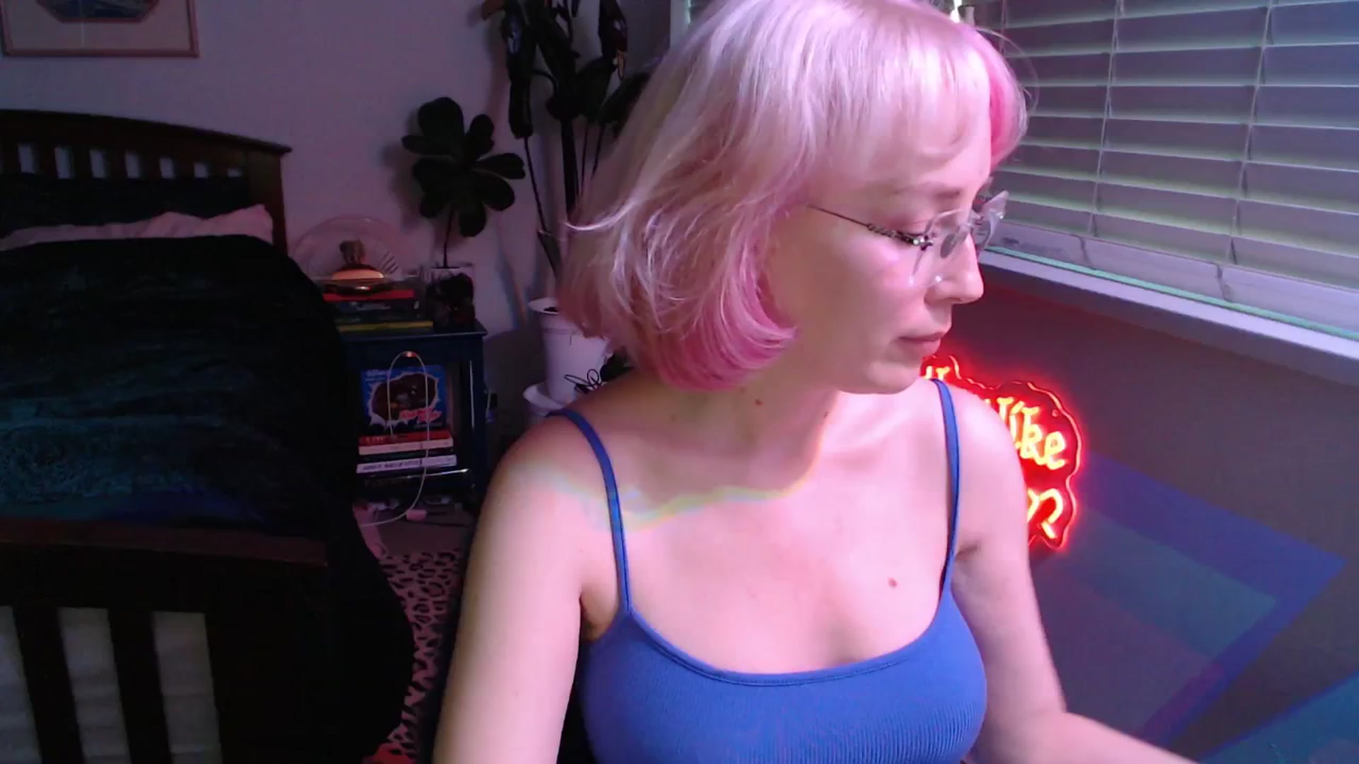 Gallery image thumbnail from TrojiesHoney's myfreecams stream on, 04/16/2026, 03:44 image 11 of 20