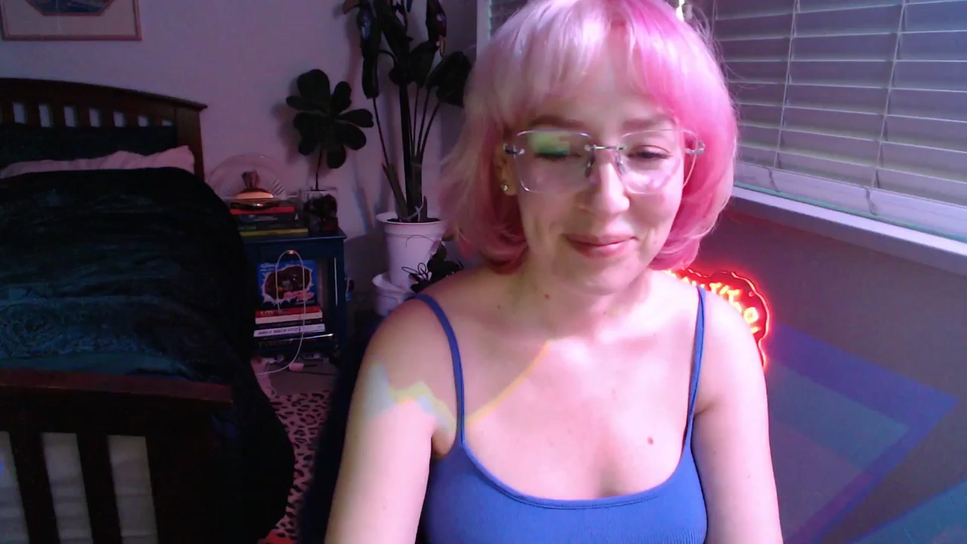 Gallery image thumbnail from TrojiesHoney's myfreecams stream on, 04/16/2026, 03:44 image 13 of 20