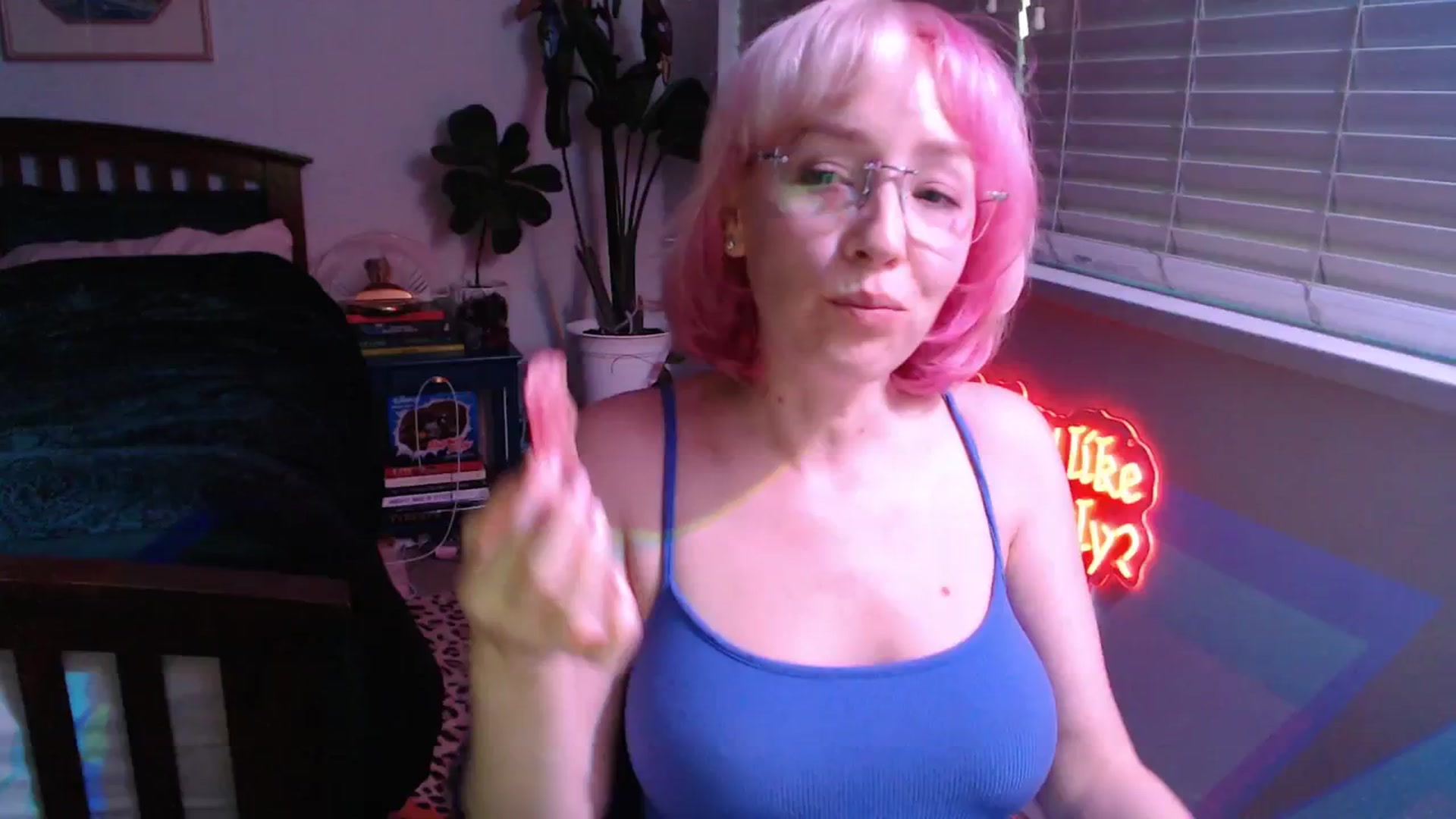 Gallery image thumbnail from TrojiesHoney's myfreecams stream on, 04/16/2026, 03:44 image 14 of 20