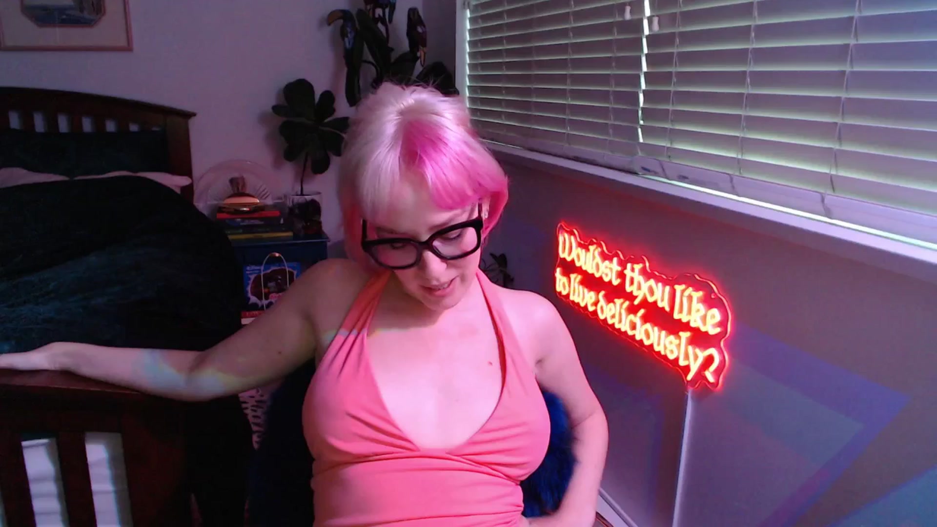 Gallery image thumbnail from TrojiesHoney's myfreecams stream on, 04/17/2026, 05:04 image 7 of 20