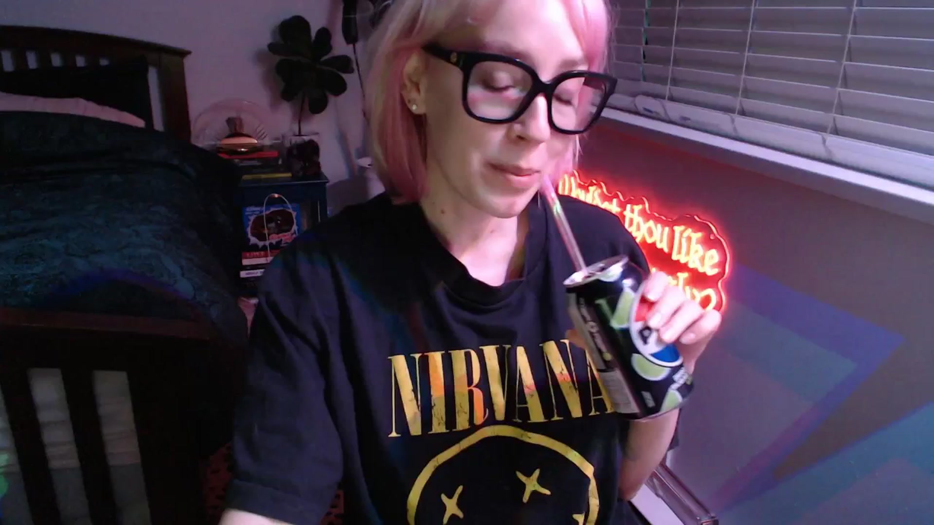 Gallery image thumbnail from TrojiesHoney's myfreecams stream on, 04/19/2026, 05:04 image 7 of 20