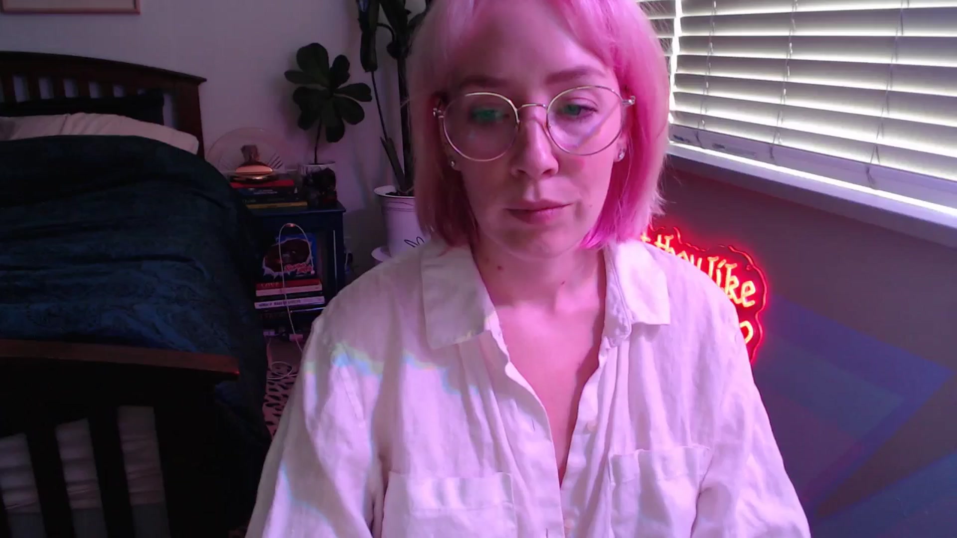 Gallery image thumbnail from TrojiesHoney's myfreecams stream on, 04/20/2026, 04:07 image 3 of 20