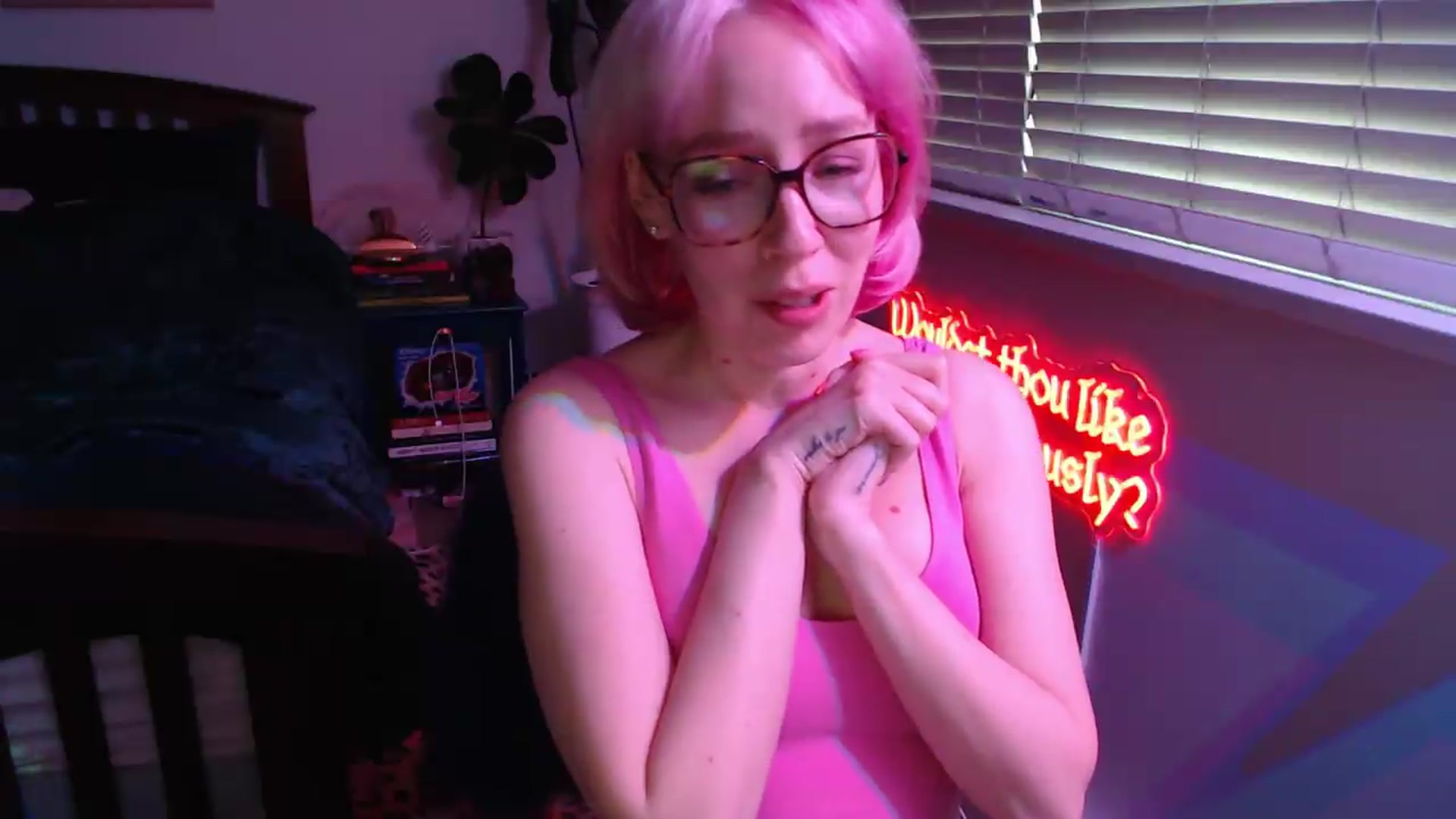 Gallery image thumbnail from TrojiesHoney's myfreecams stream on, 04/23/2026, 03:39 image 16 of 20