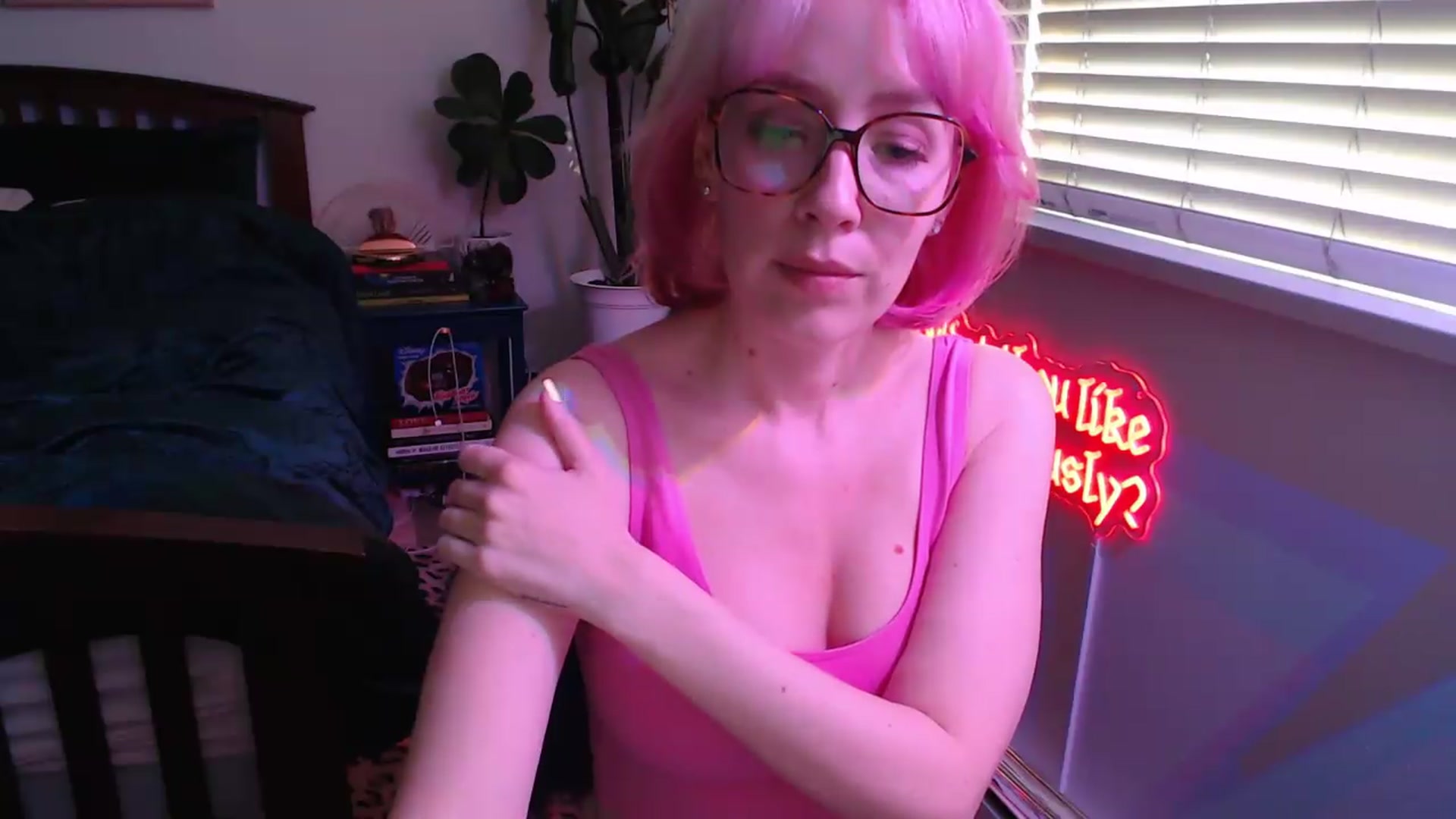 Gallery image thumbnail from TrojiesHoney's myfreecams stream on, 04/23/2026, 03:39 image 10 of 20