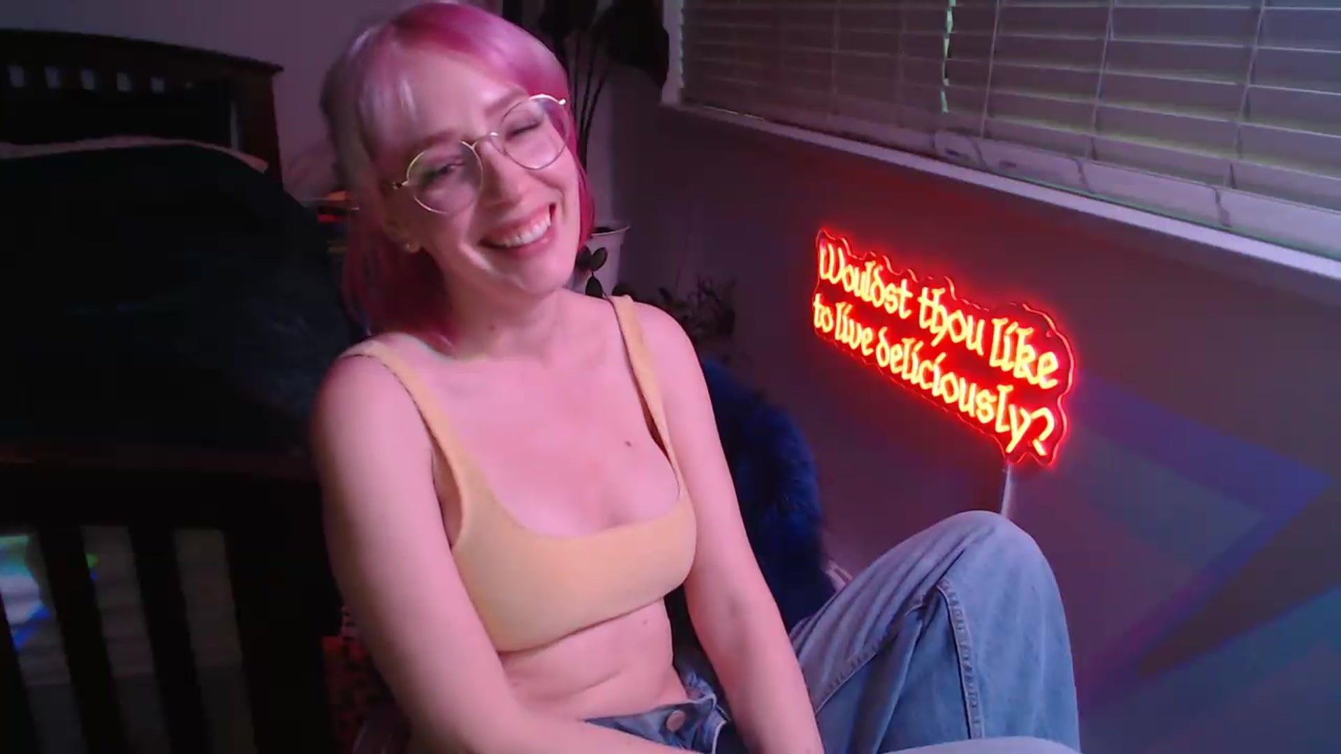 Gallery image thumbnail from TrojiesHoney's myfreecams stream on, 04/24/2026, 04:37 image 9 of 20