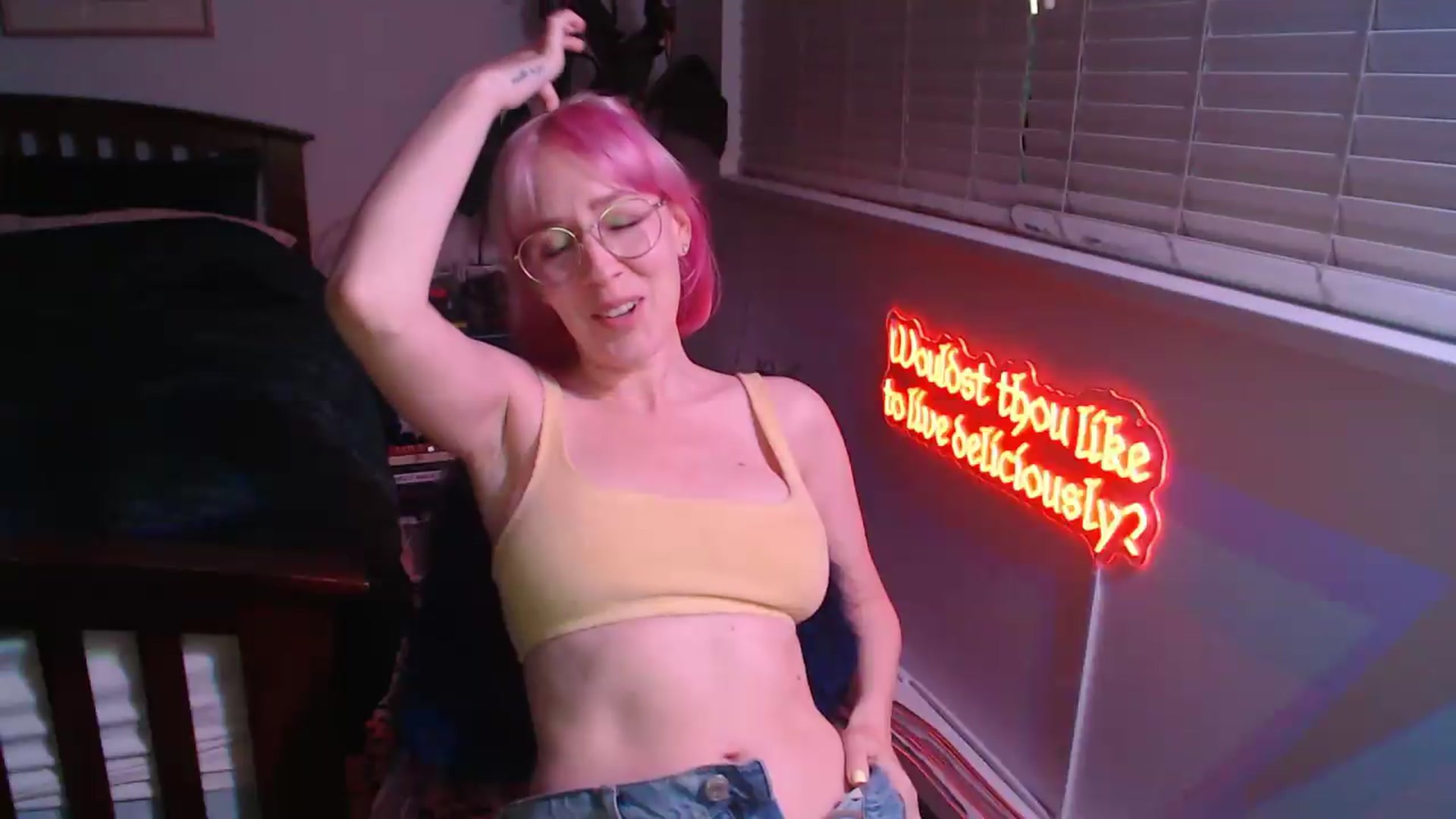 Gallery image thumbnail from TrojiesHoney's myfreecams stream on, 04/24/2026, 04:37 image 11 of 20