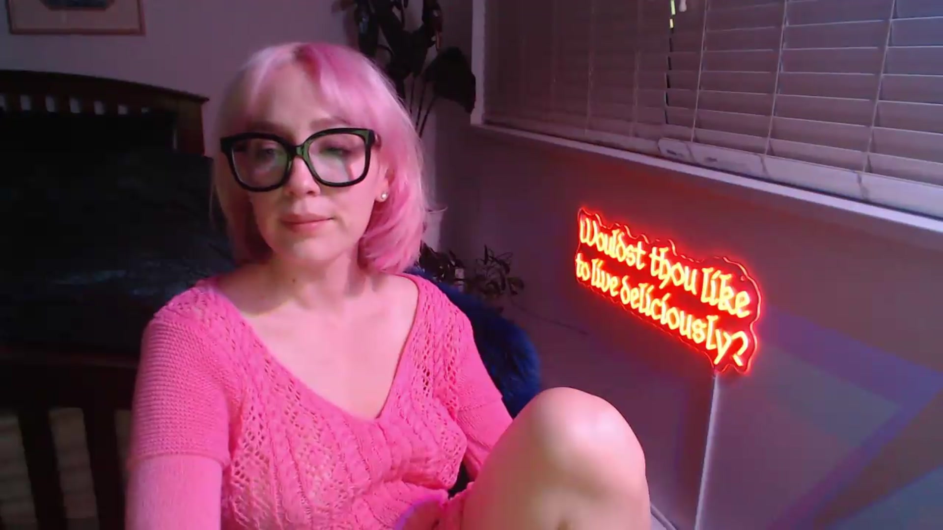 Gallery image thumbnail from TrojiesHoney's myfreecams stream on, 04/27/2026, 04:23 image 16 of 20