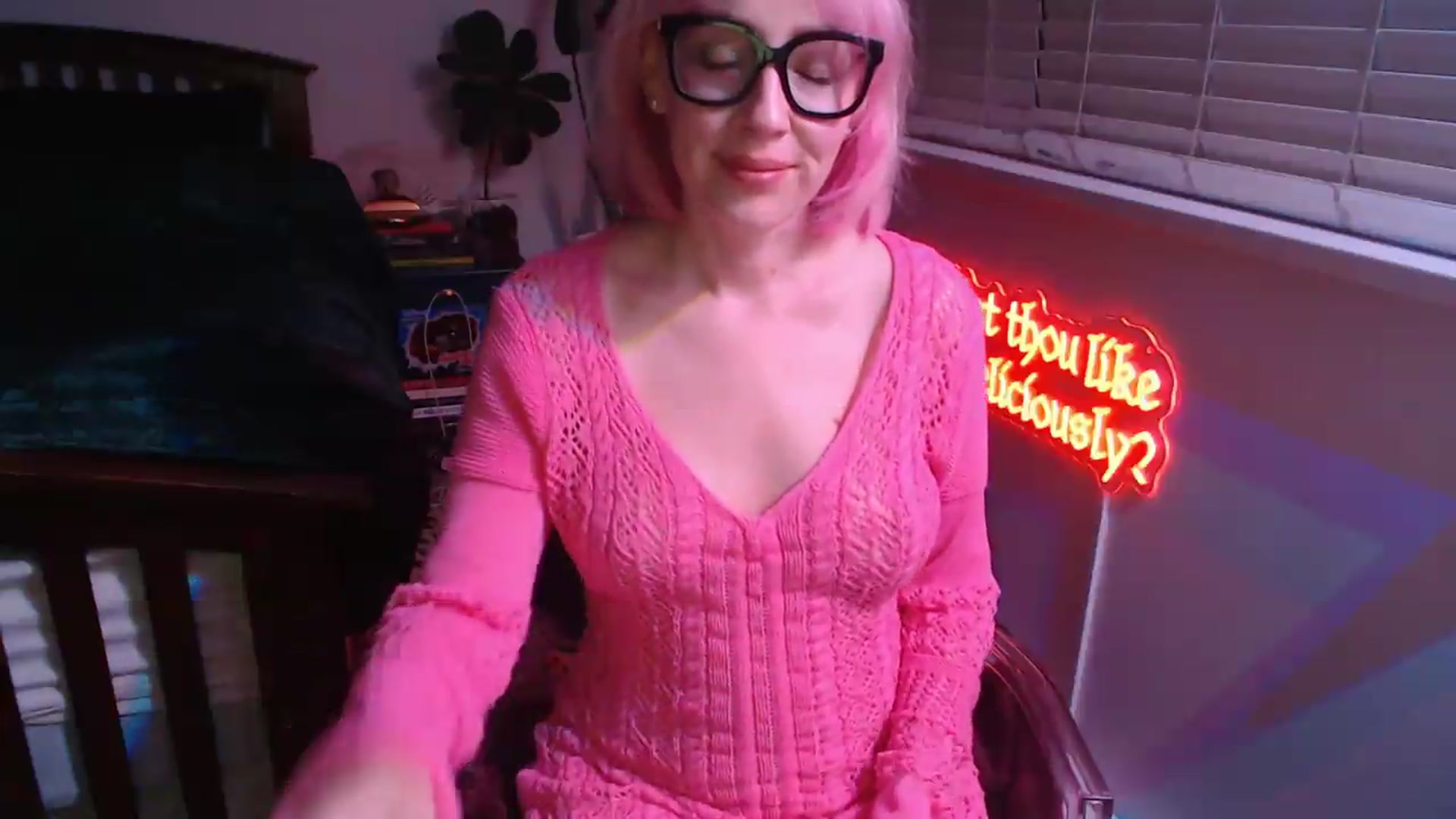 Gallery image thumbnail from TrojiesHoney's myfreecams stream on, 04/27/2026, 04:23 image 17 of 20