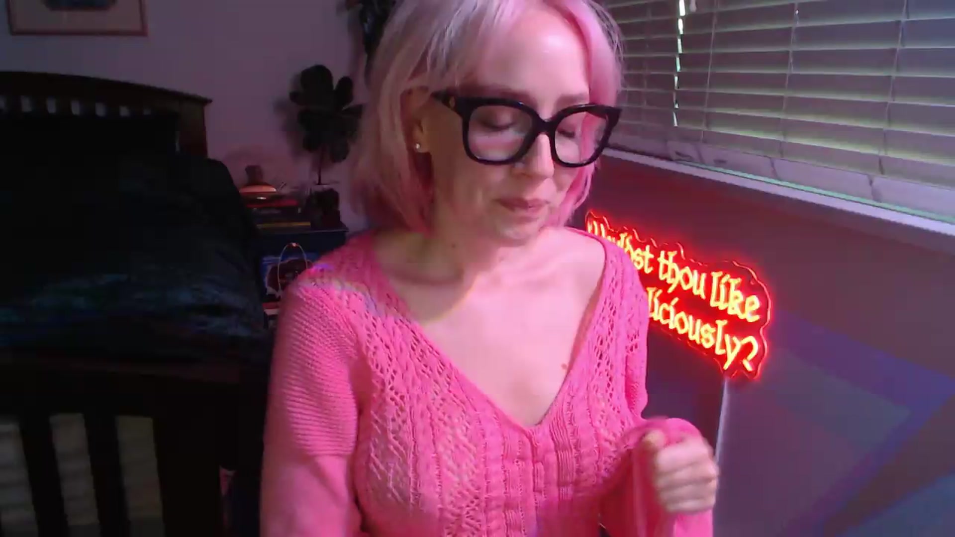 Gallery image thumbnail from TrojiesHoney's myfreecams stream on, 04/27/2026, 04:23 image 10 of 20
