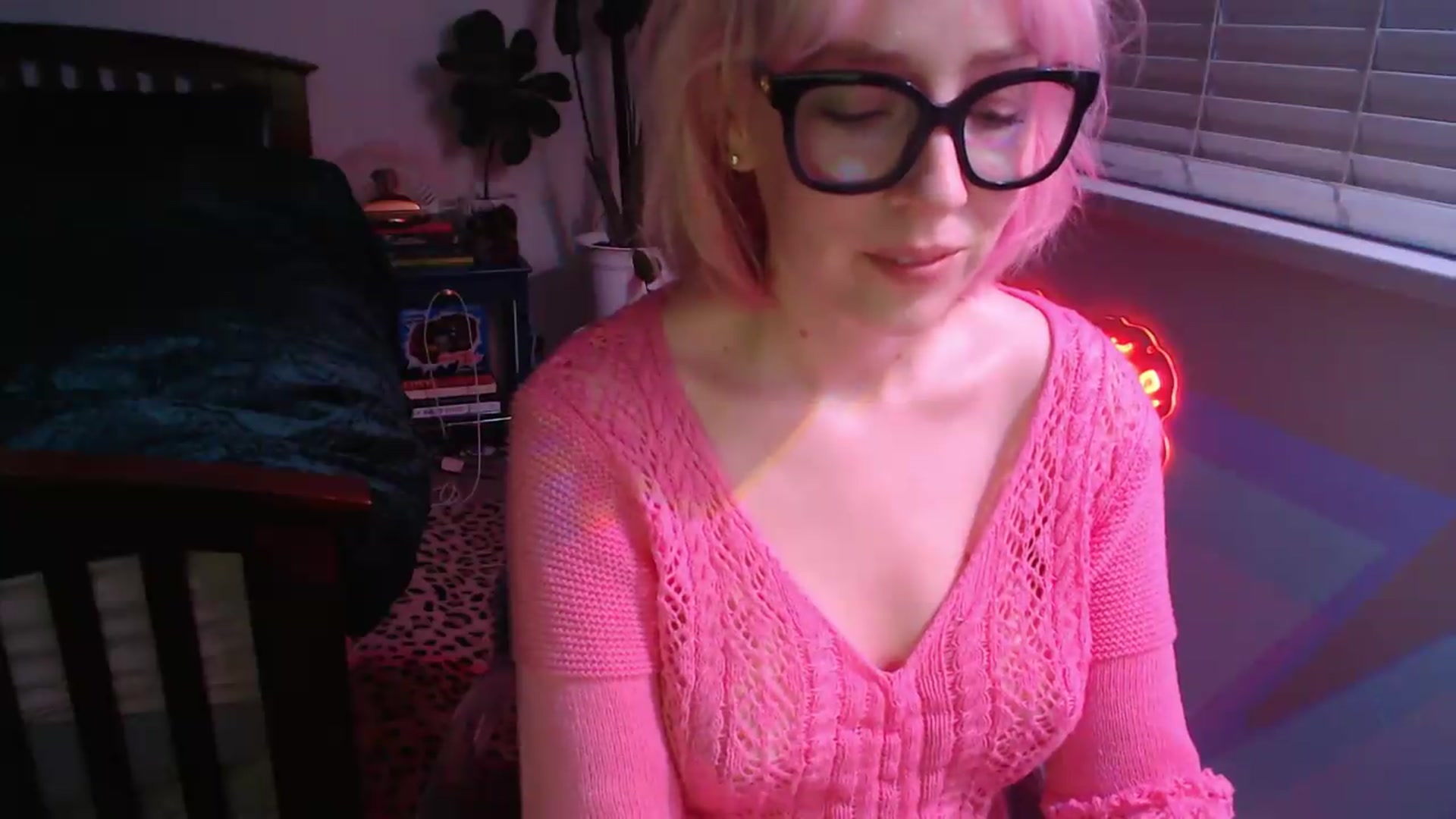 Gallery image thumbnail from TrojiesHoney's myfreecams stream on, 04/27/2026, 04:23 image 20 of 20