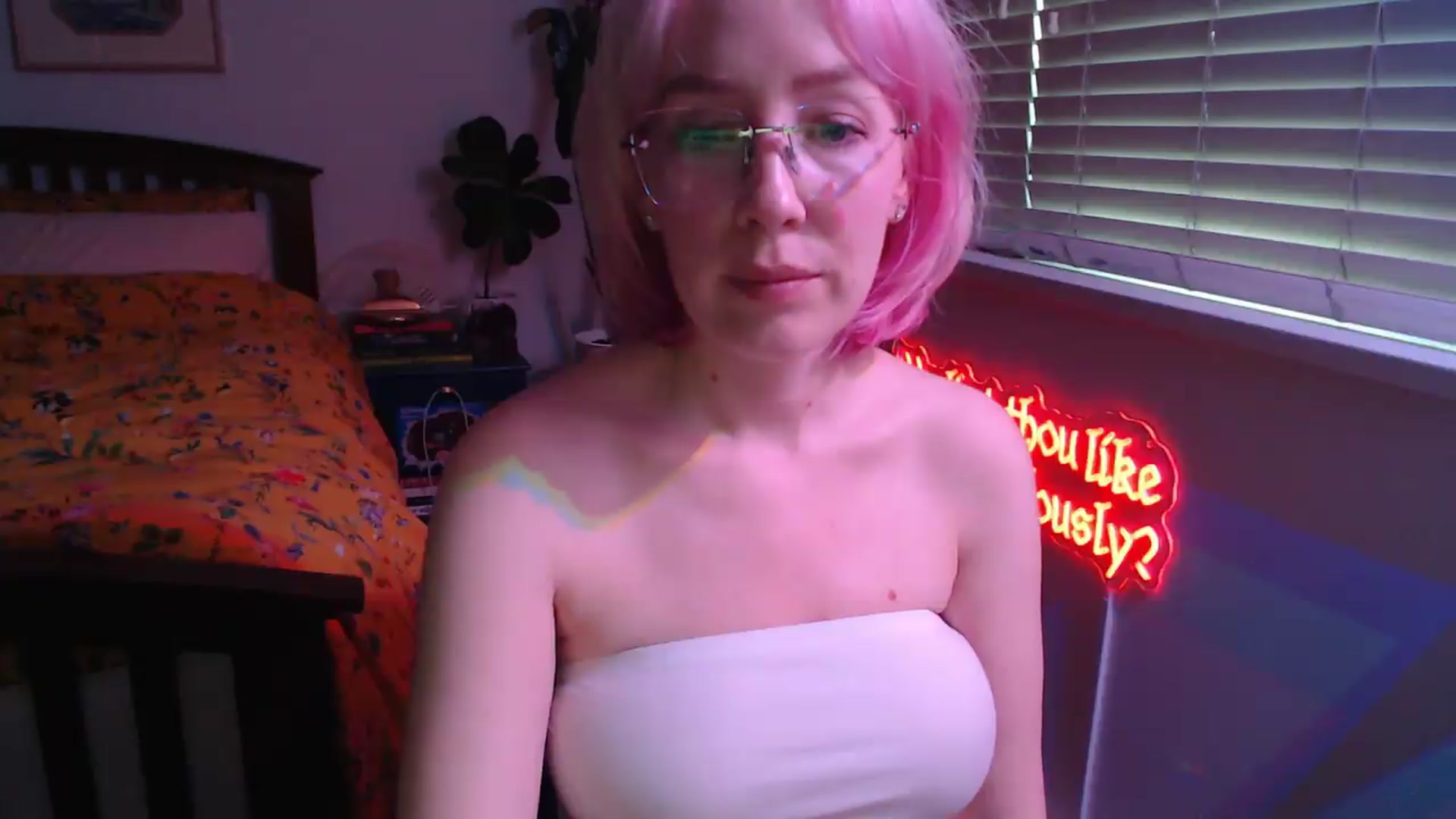 Gallery image thumbnail from TrojiesHoney's myfreecams stream on, 04/28/2026, 04:57 image 2 of 20