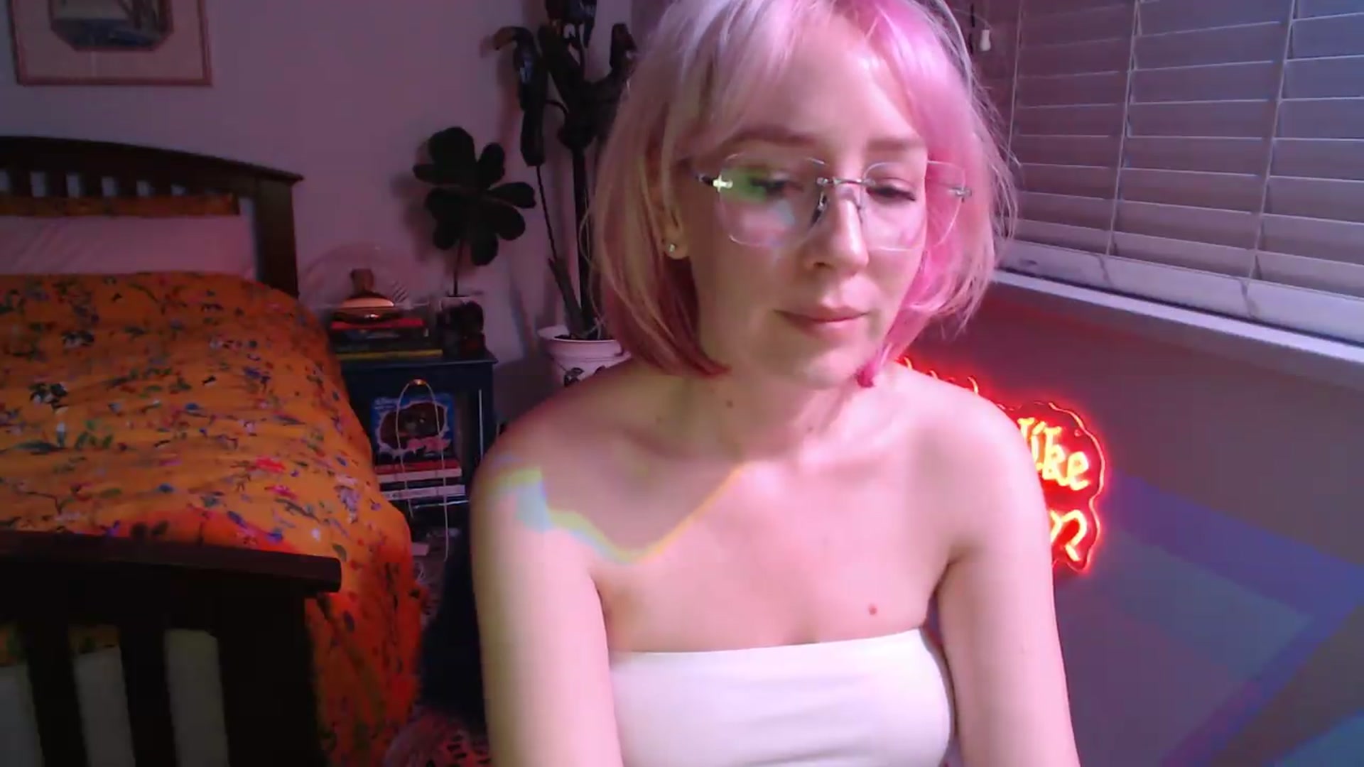 Gallery image thumbnail from TrojiesHoney's myfreecams stream on, 04/28/2026, 04:57 image 20 of 20
