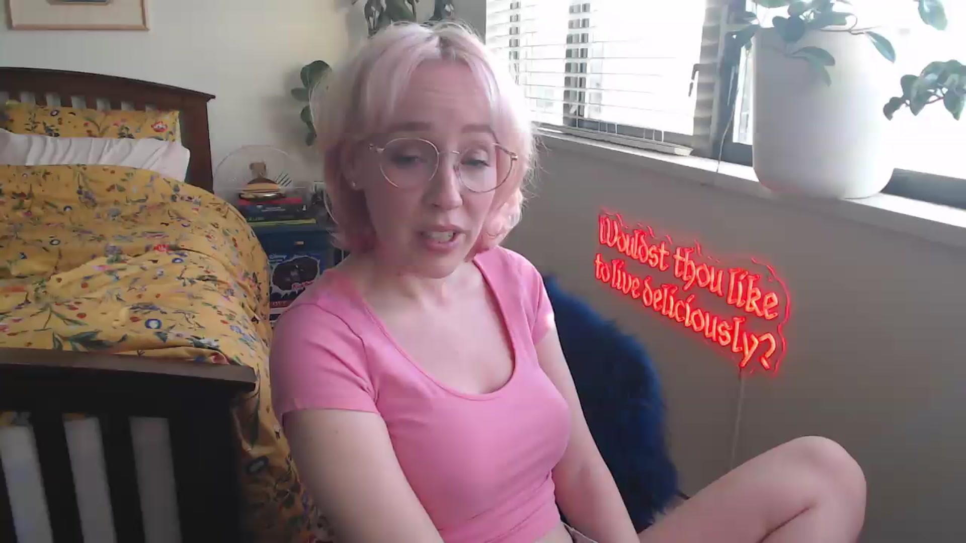 Gallery image thumbnail from TrojiesHoney's myfreecams stream on, 05/06/2026, 03:42 image 4 of 20