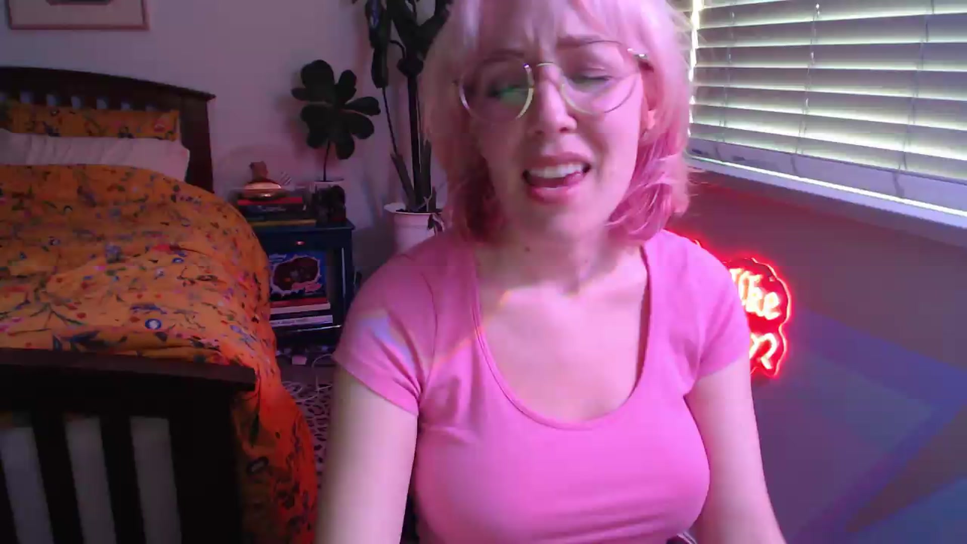 Gallery image thumbnail from TrojiesHoney's myfreecams stream on, 05/06/2026, 03:42 image 15 of 20