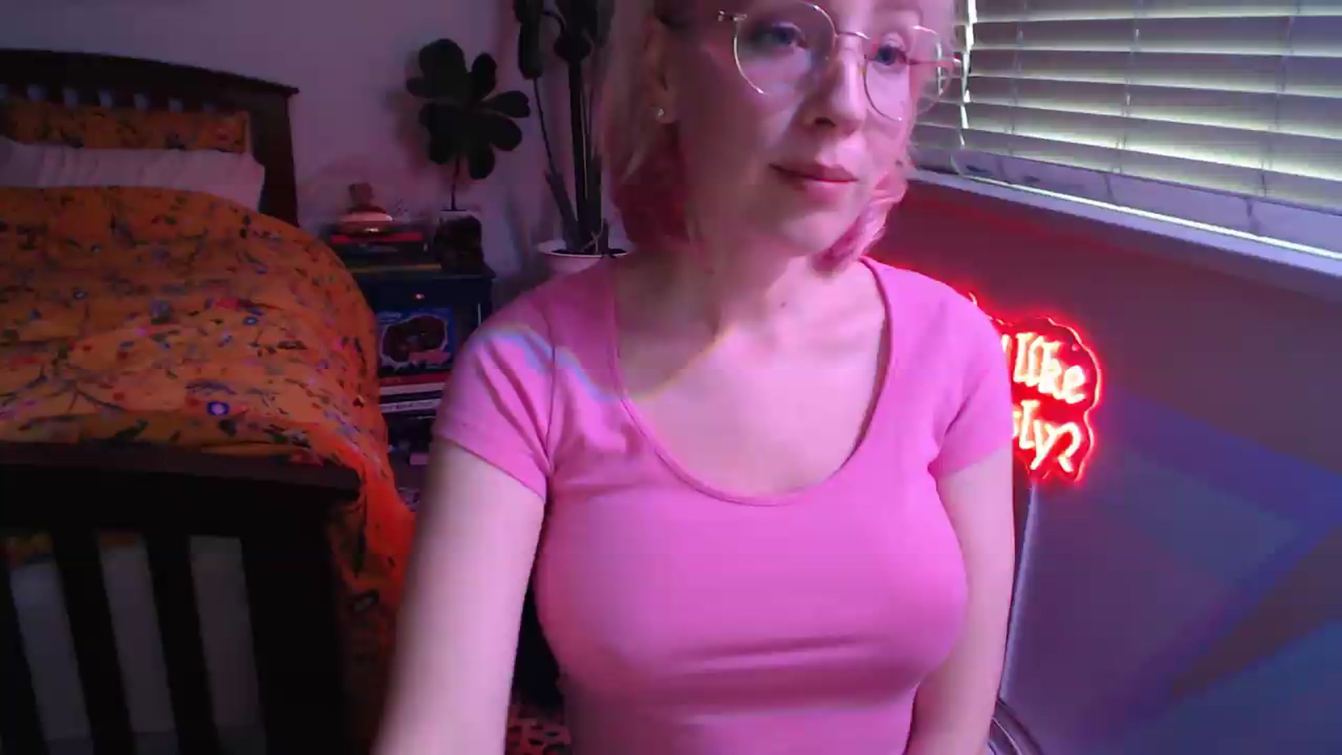 Gallery image thumbnail from TrojiesHoney's myfreecams stream on, 05/06/2026, 03:42 image 17 of 20