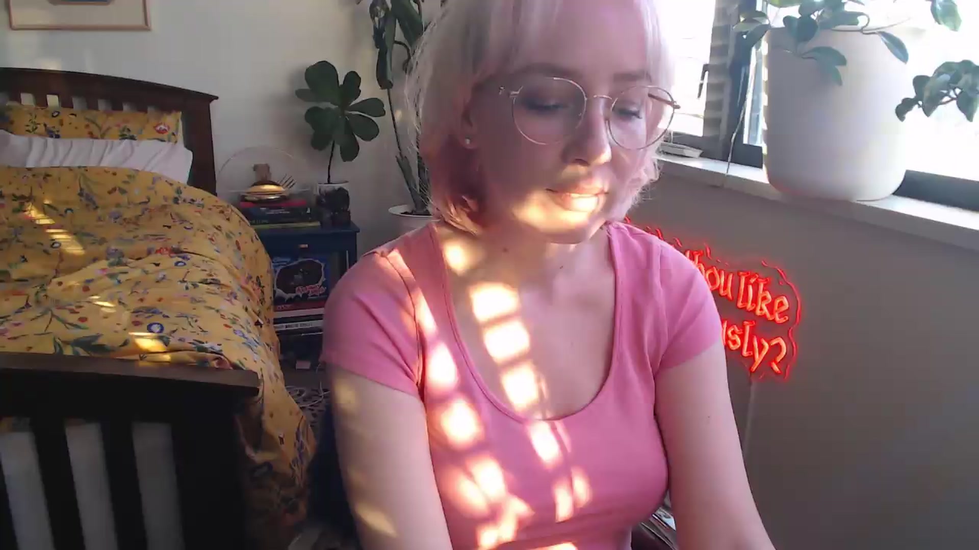 Gallery image thumbnail from TrojiesHoney's myfreecams stream on, 05/06/2026, 03:42 image 10 of 20