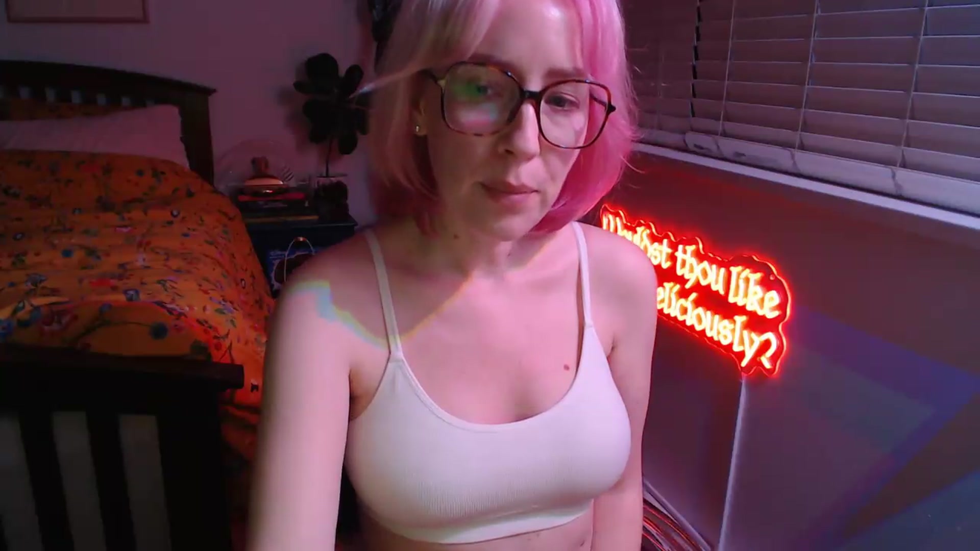 Gallery image thumbnail from TrojiesHoney's myfreecams stream on, 05/08/2026, 05:16 image 13 of 20