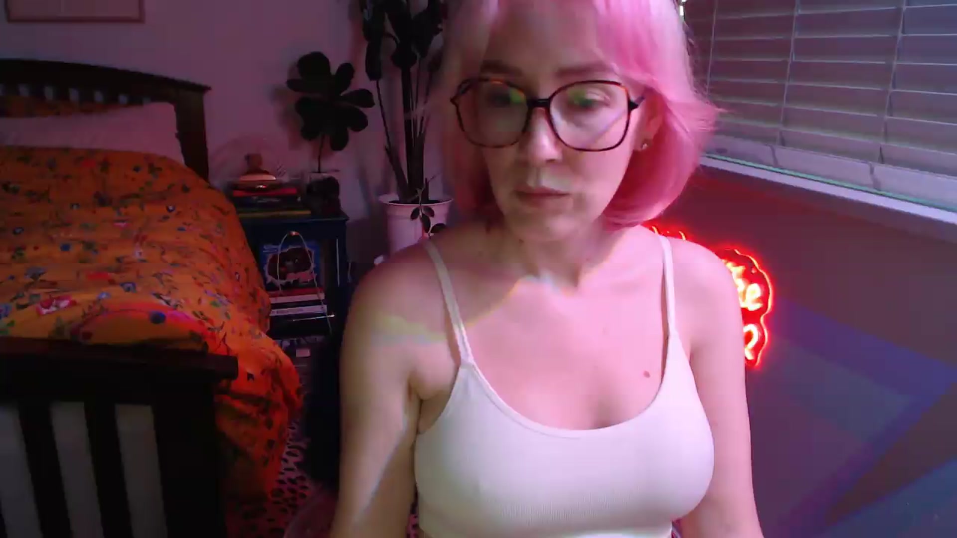 Gallery image thumbnail from TrojiesHoney's myfreecams stream on, 05/08/2026, 05:16 image 2 of 20