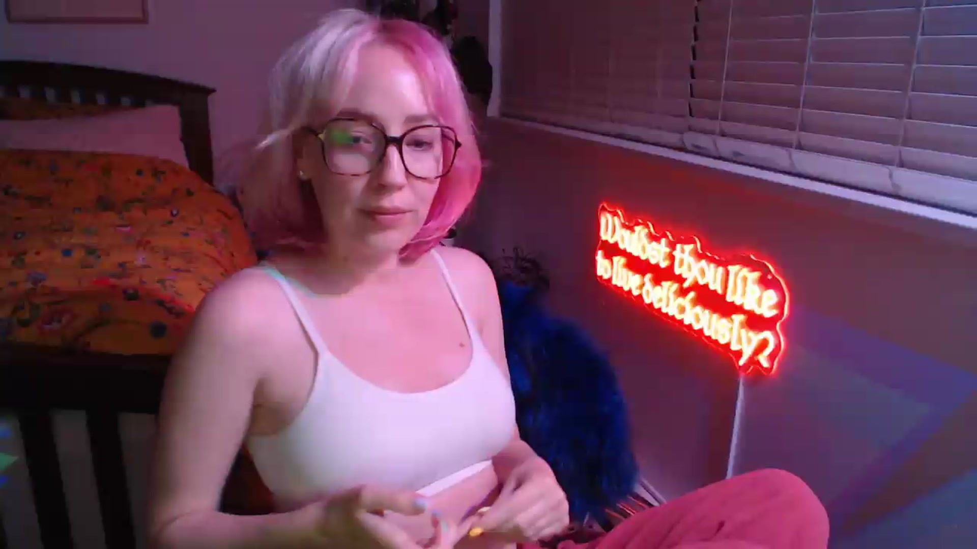Gallery image thumbnail from TrojiesHoney's myfreecams stream on, 05/08/2026, 05:16 image 17 of 20