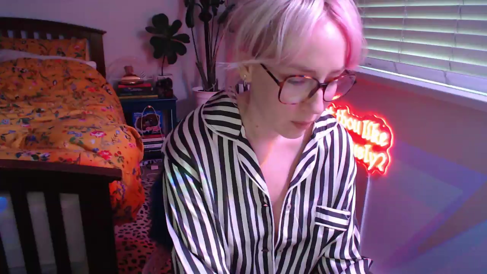 Gallery image thumbnail from TrojiesHoney's myfreecams stream on, 05/11/2026, 03:47 image 15 of 20