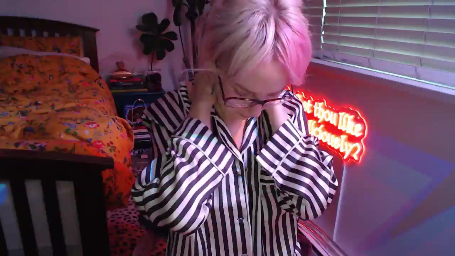 Gallery image thumbnail from TrojiesHoney's myfreecams stream on, 05/11/2026, 03:47 image 18 of 20
