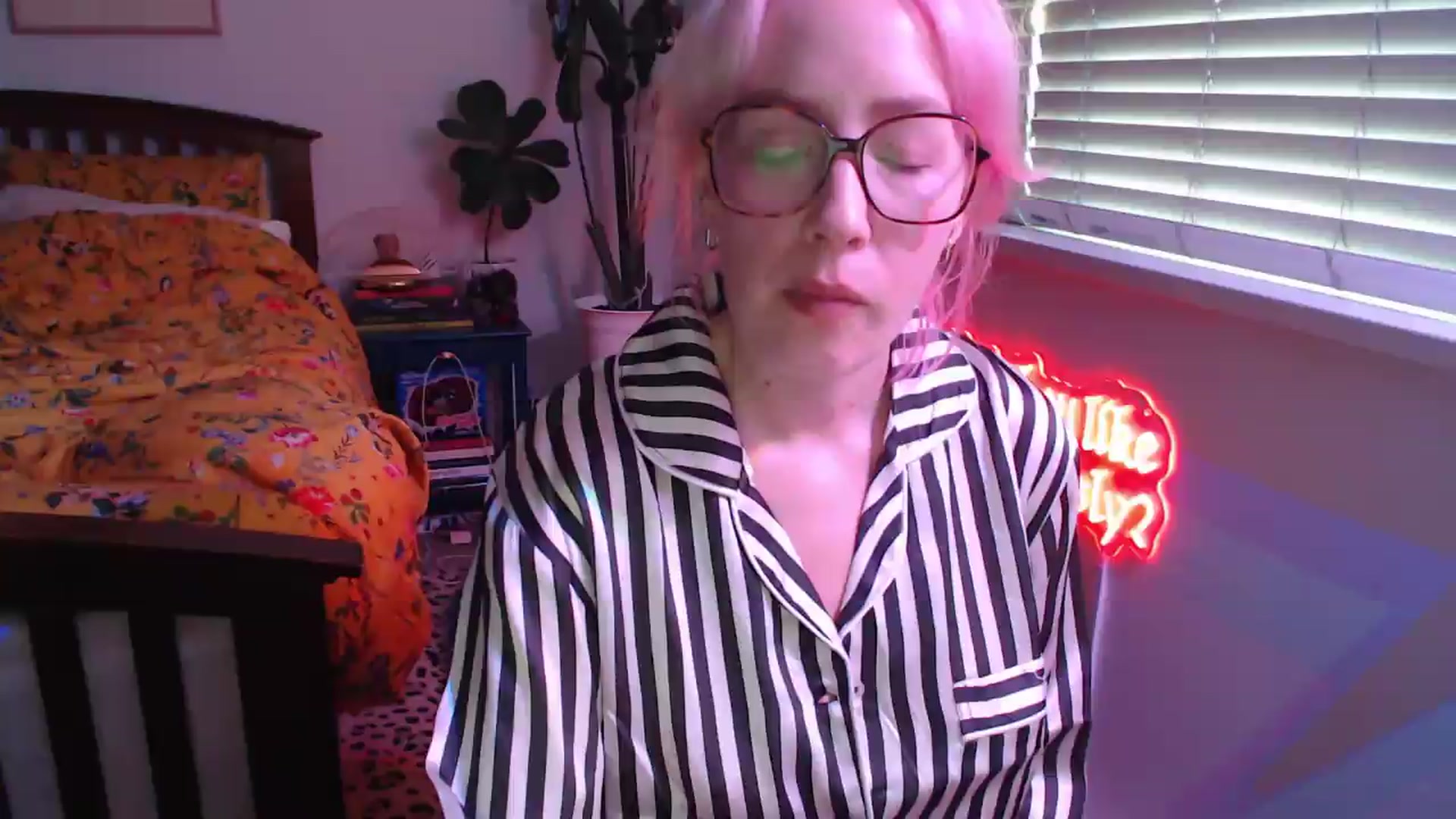 Gallery image thumbnail from TrojiesHoney's myfreecams stream on, 05/11/2026, 03:47 image 6 of 20