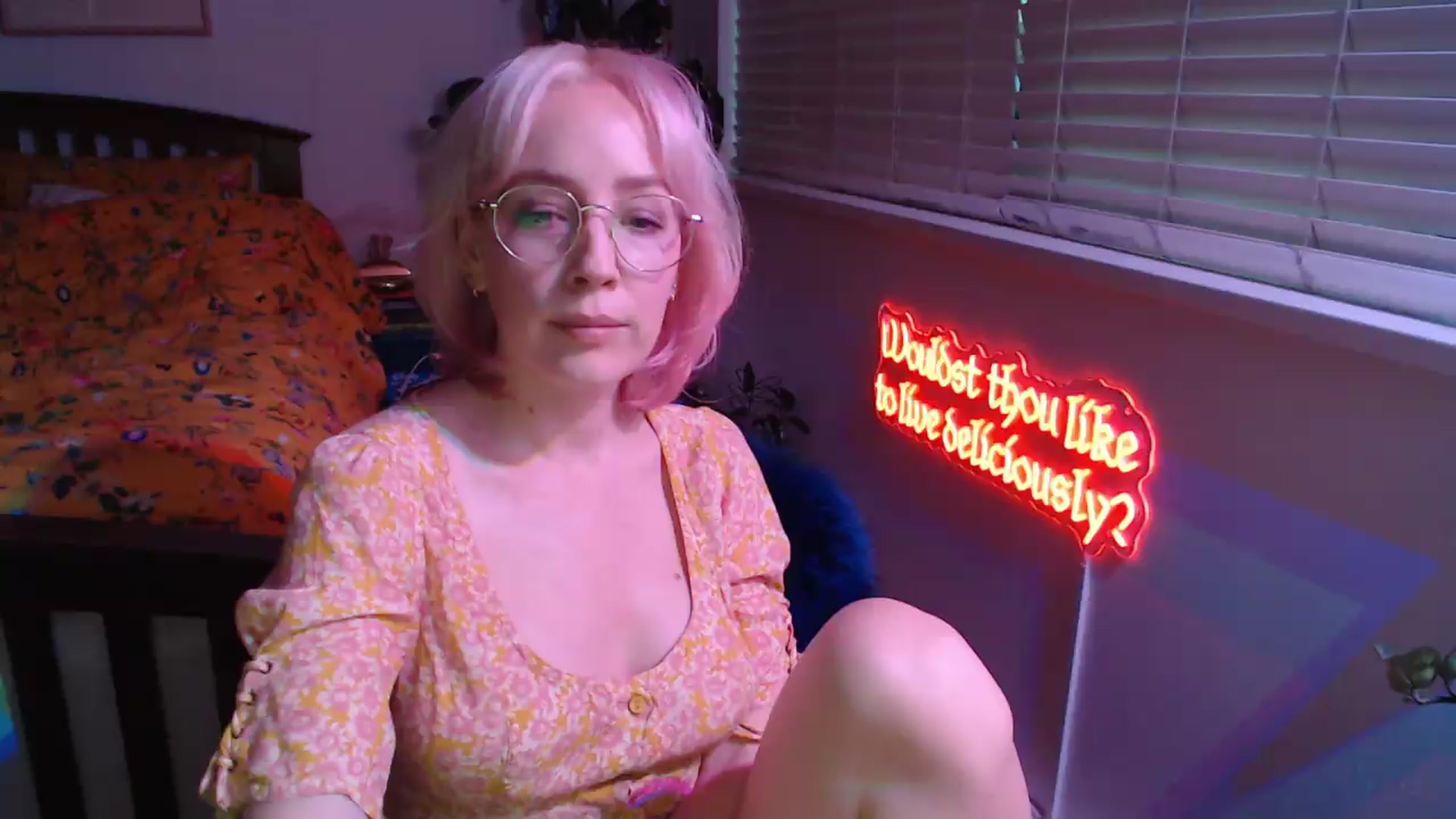 Gallery image thumbnail from TrojiesHoney's myfreecams stream on, 05/14/2026, 04:52 image 15 of 20