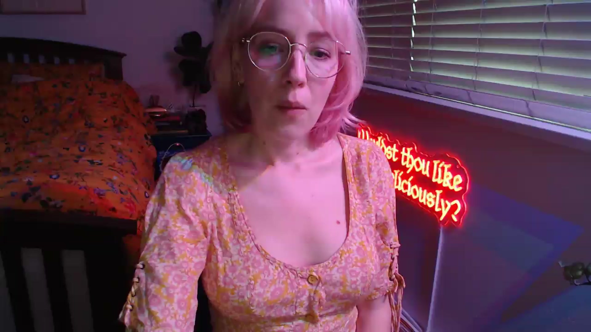 Gallery image thumbnail from TrojiesHoney's myfreecams stream on, 05/14/2026, 04:52 image 12 of 20