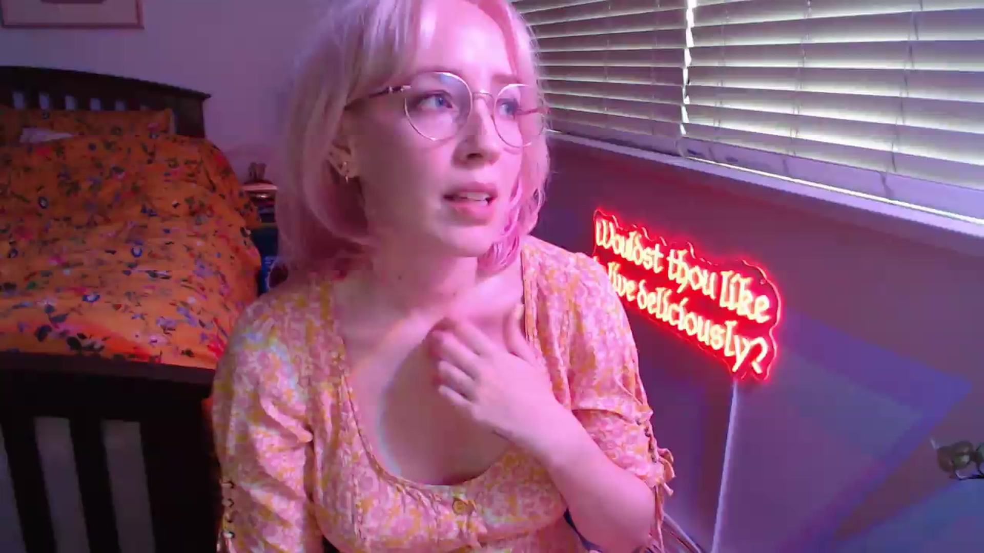 Gallery image thumbnail from TrojiesHoney's myfreecams stream on, 05/14/2026, 04:52 image 5 of 20
