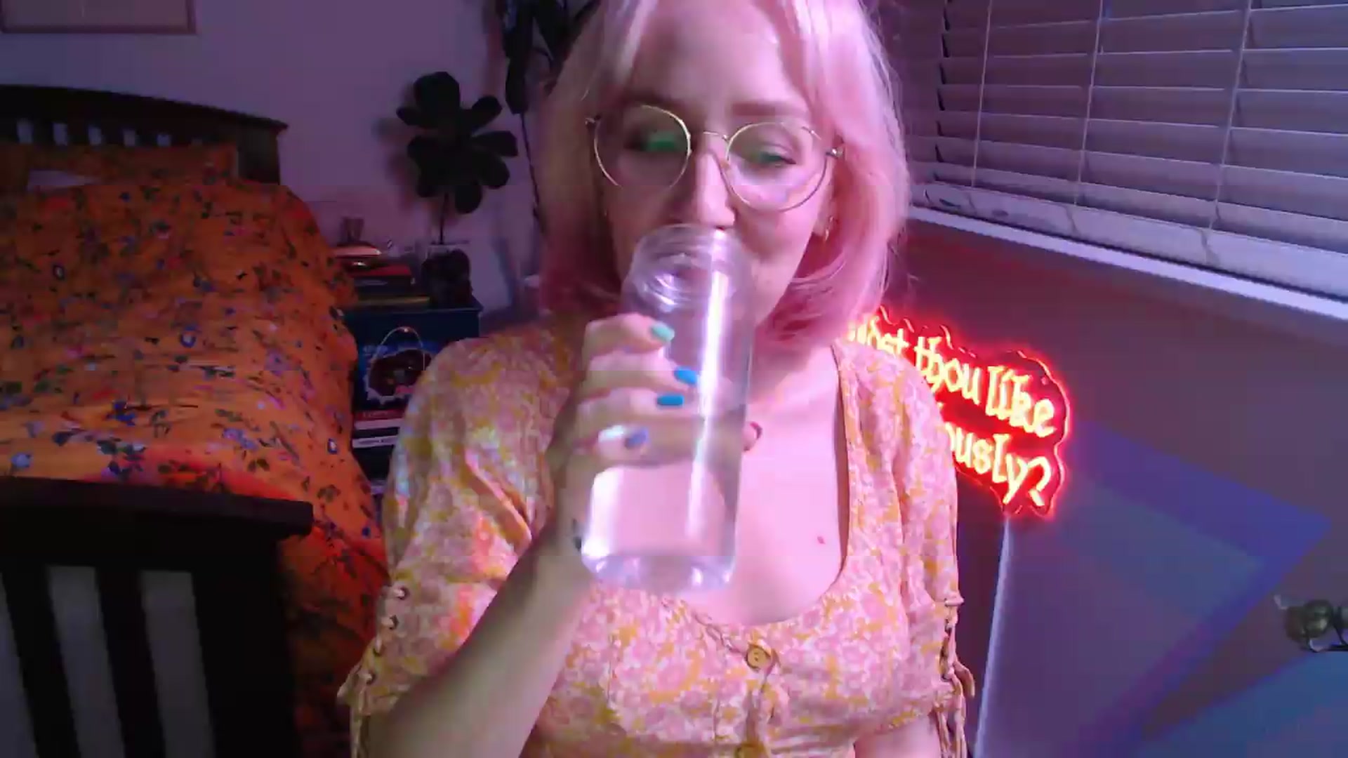 Gallery image thumbnail from TrojiesHoney's myfreecams stream on, 05/14/2026, 04:52 image 20 of 20