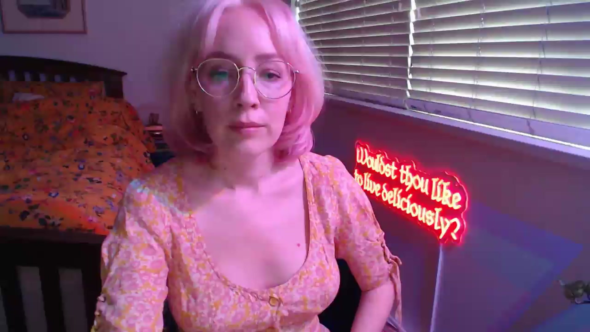 Gallery image thumbnail from TrojiesHoney's myfreecams stream on, 05/14/2026, 04:52 image 4 of 20