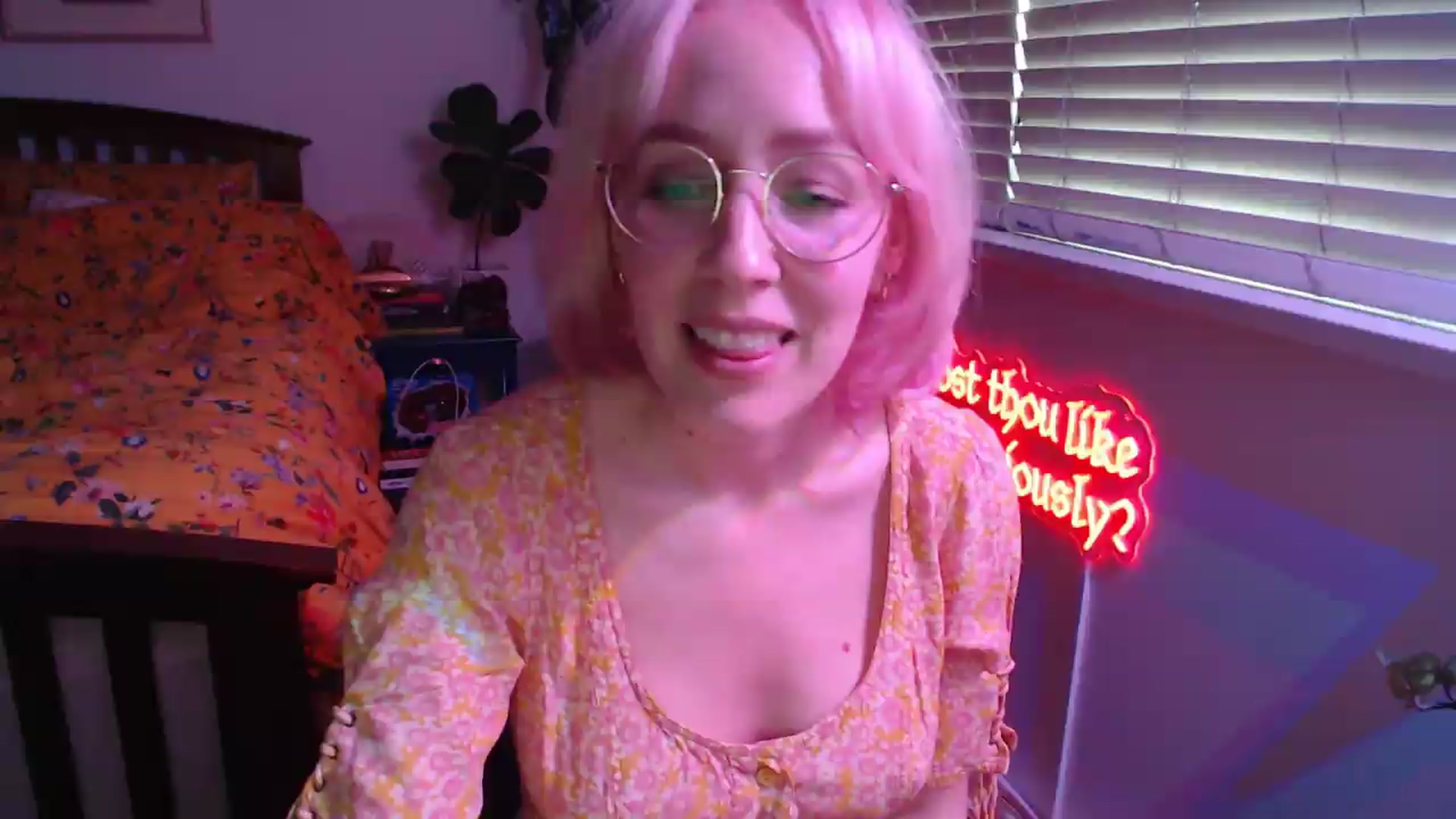 Gallery image thumbnail from TrojiesHoney's myfreecams stream on, 05/14/2026, 04:52 image 6 of 20