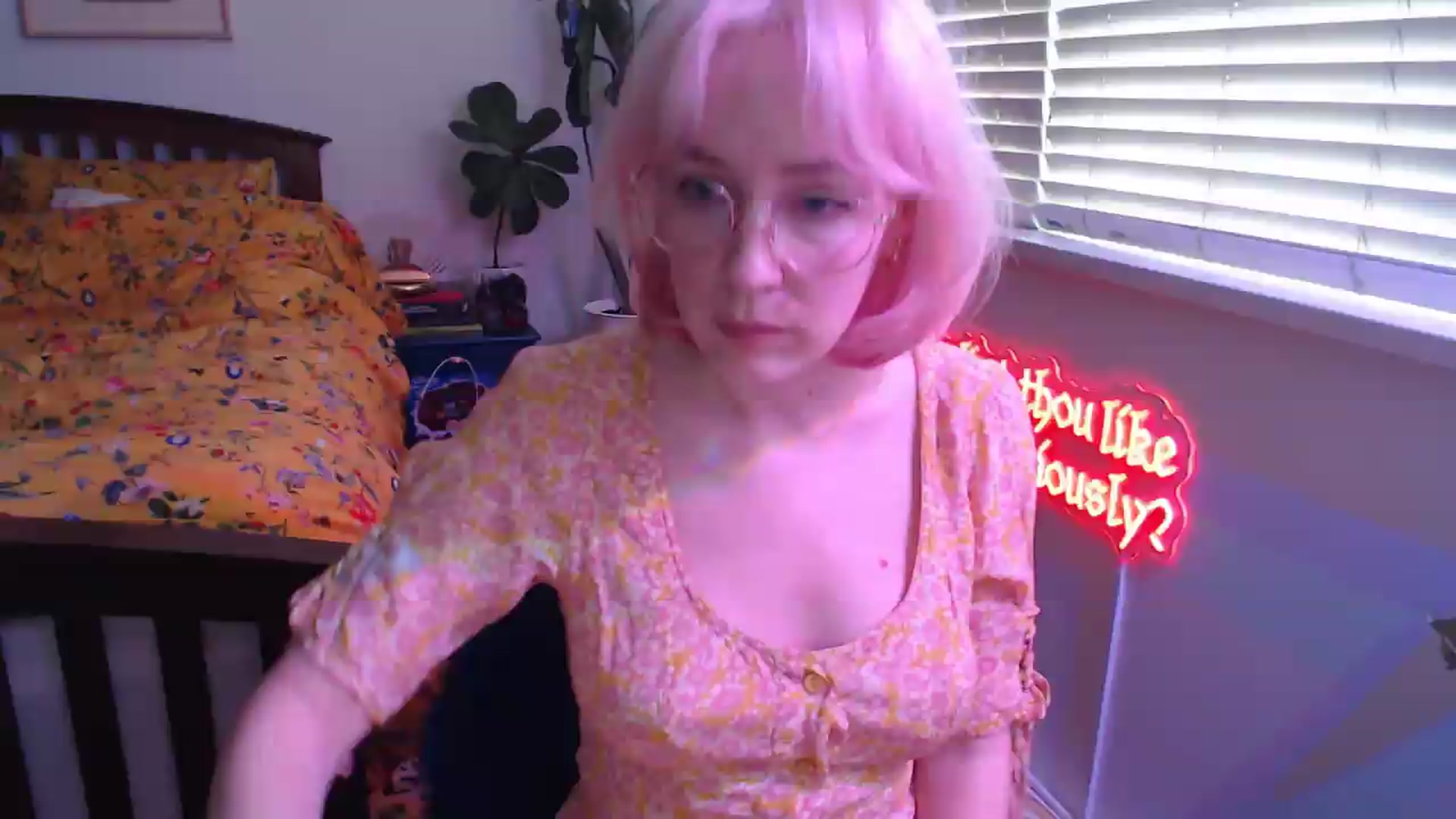Gallery image thumbnail from TrojiesHoney's myfreecams stream on, 05/14/2026, 04:52 image 1 of 20